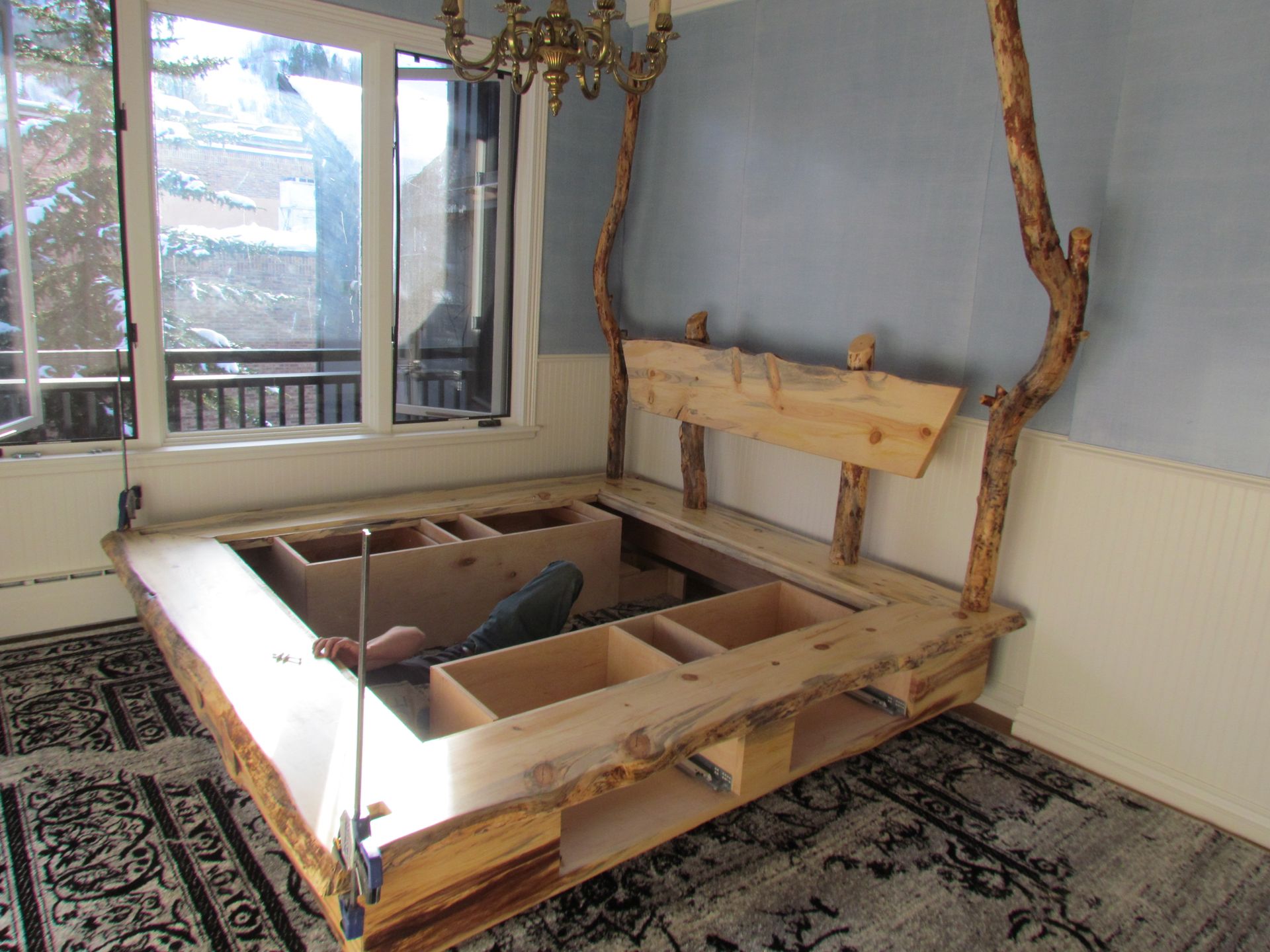 Rocky Mountain Beetle Kill Pine Platfrom Bed With Drawers 2 