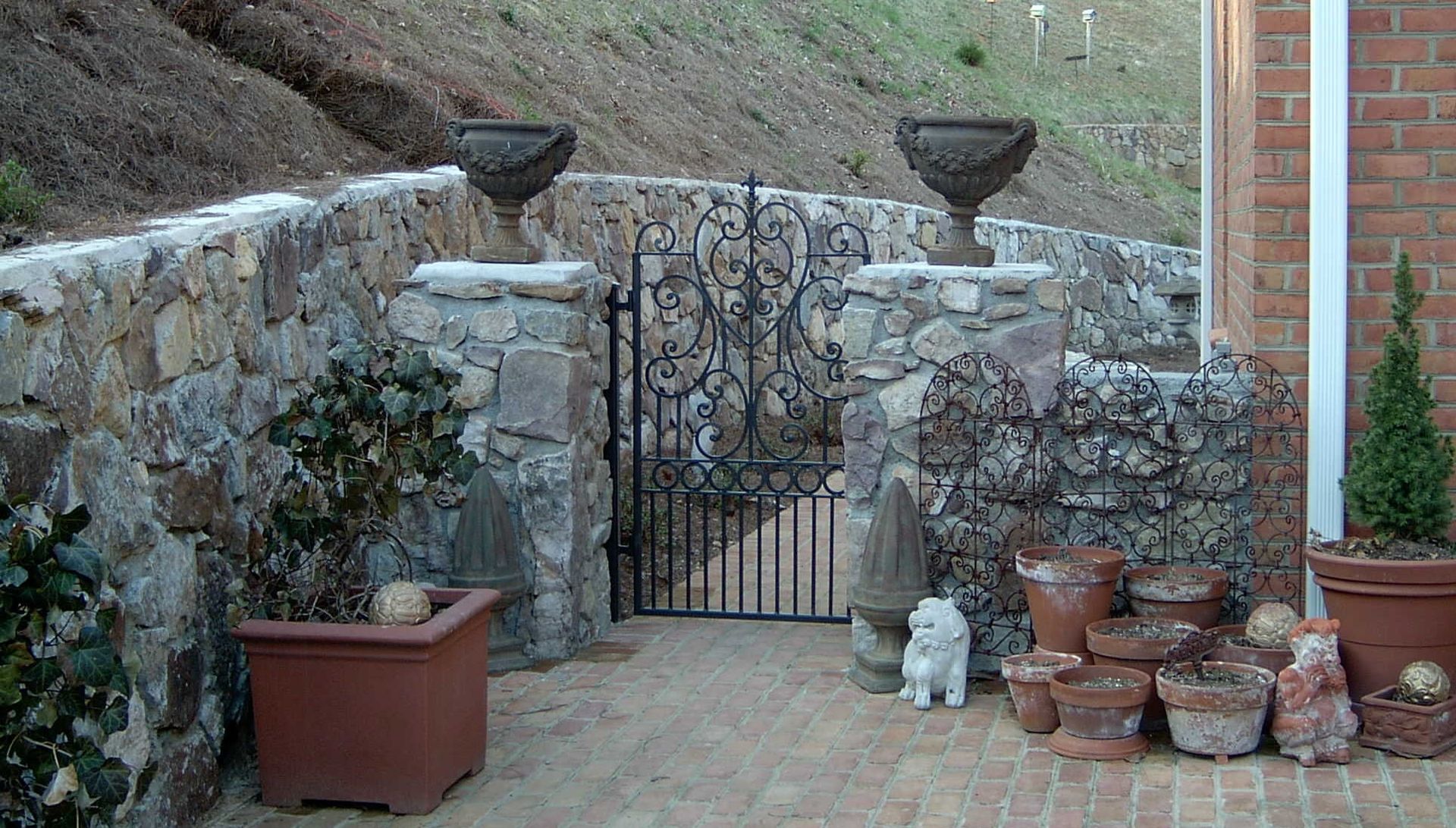 Custom Gates 2 