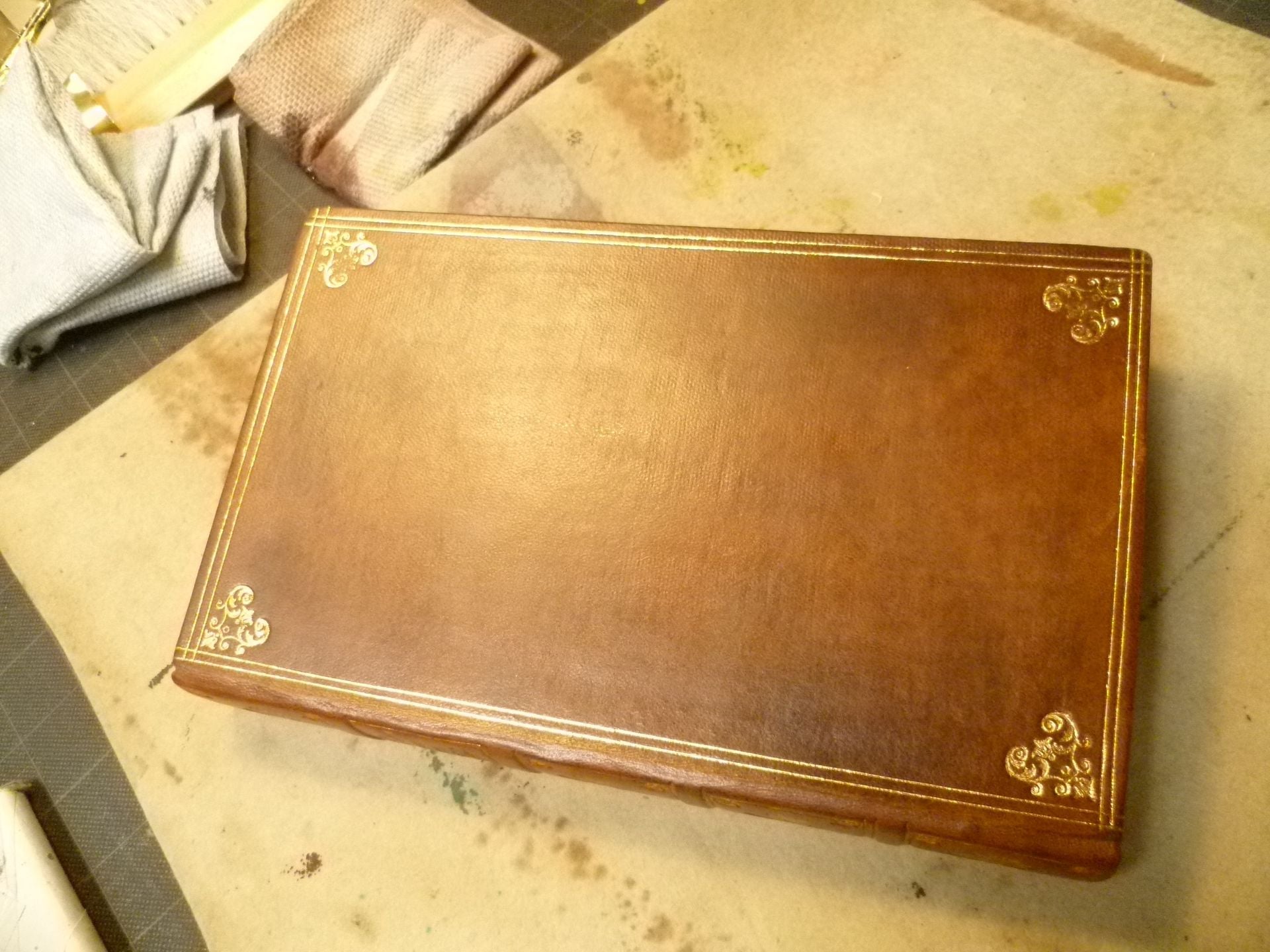 Faksimile Binding For Movie Prop