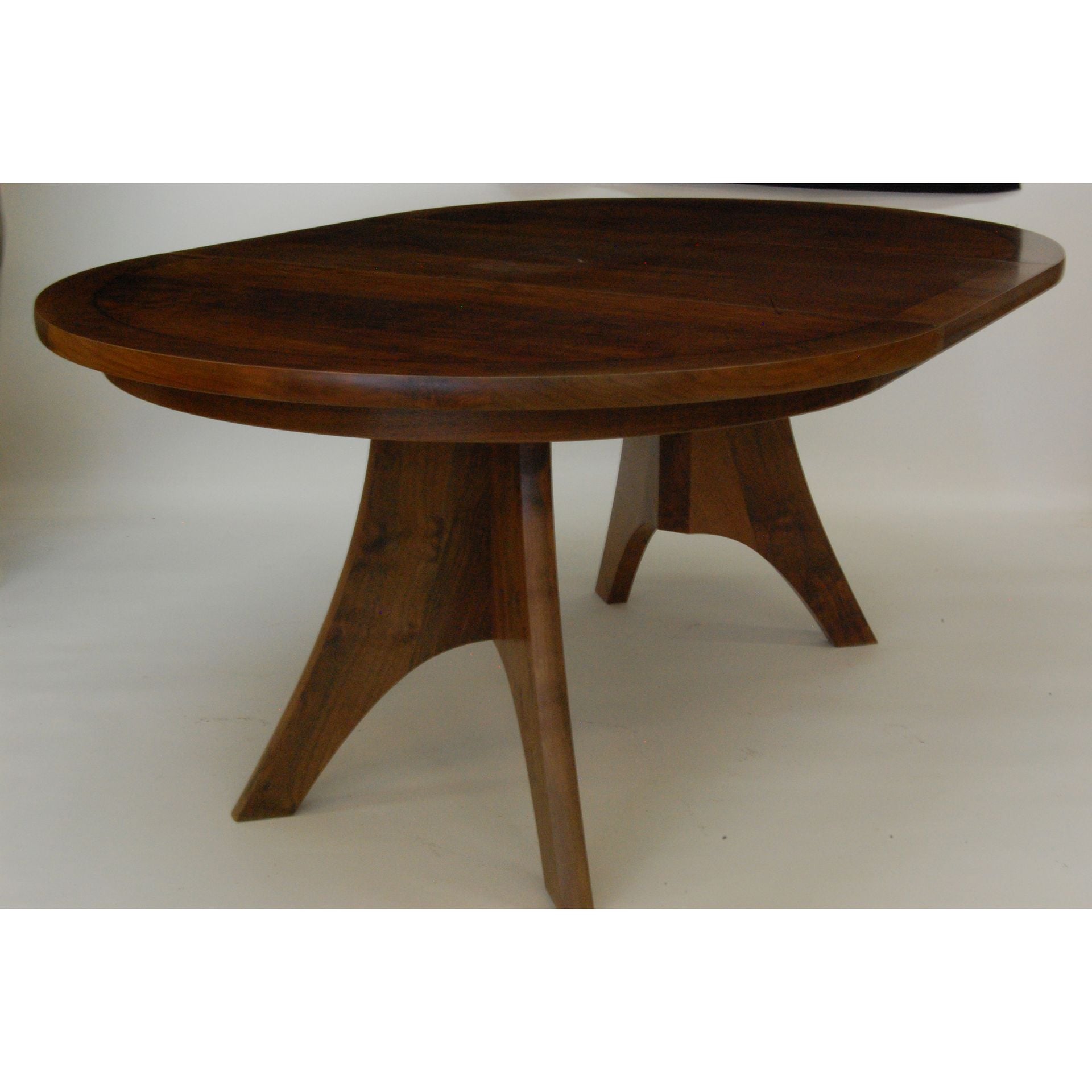 Pacific Table 4 