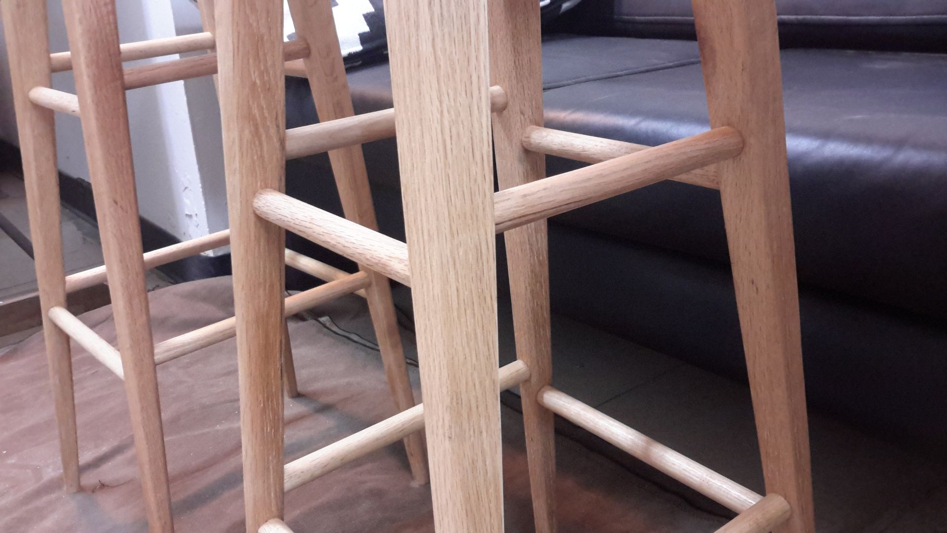 Handcrafted Classic Oak Bar Stools 4