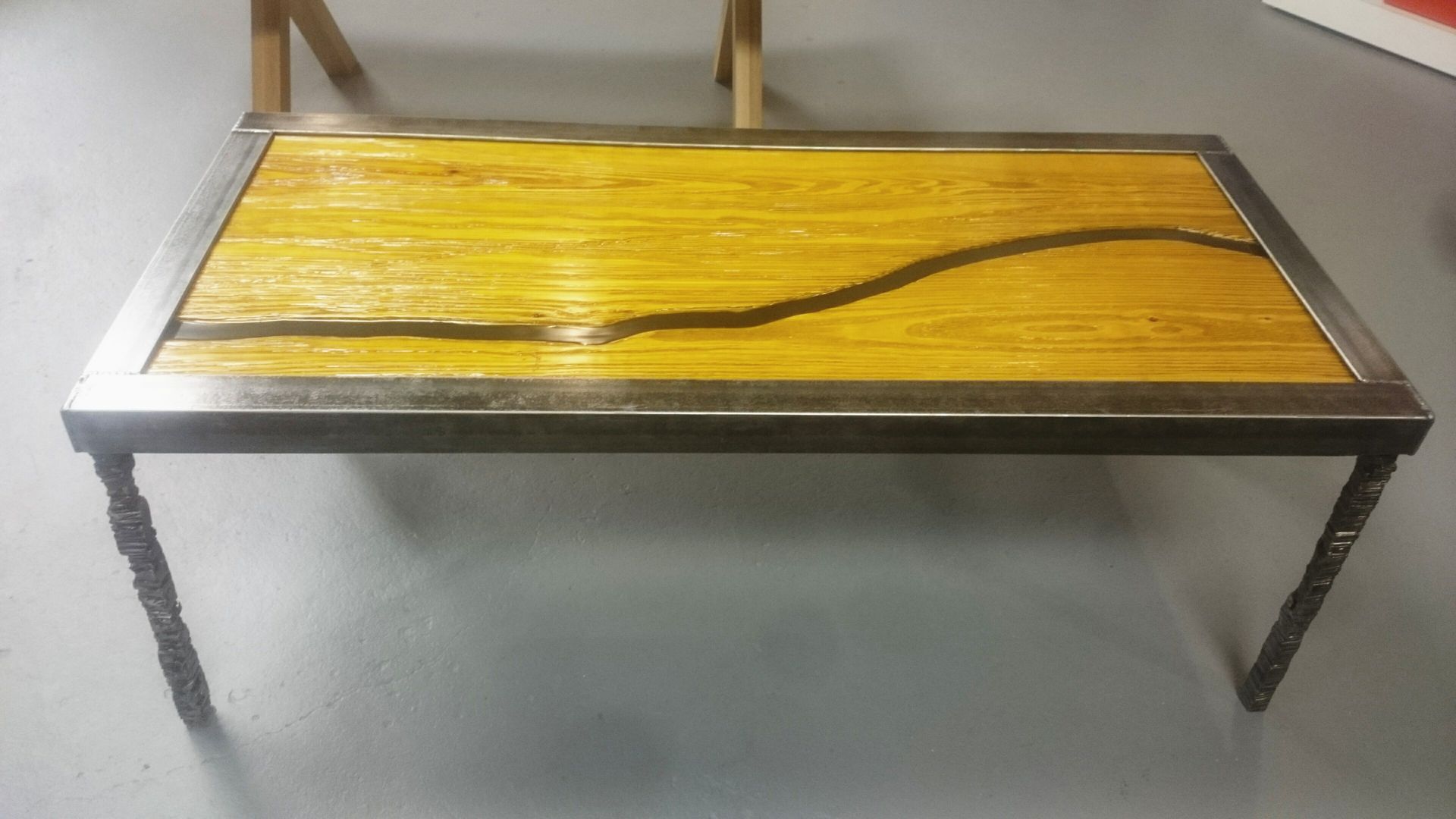 Retox Coffee Table