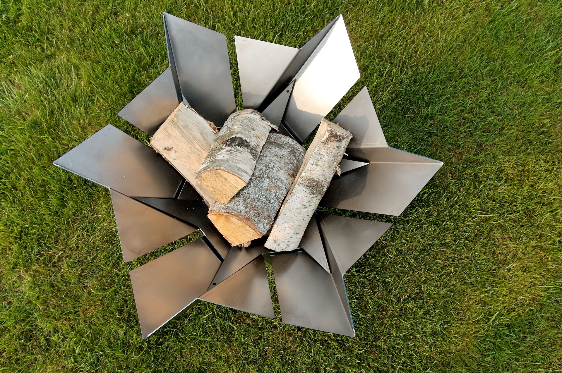 Modern Outdoor Patio Stainless Steel Fire Pit Phoenix Blossom 3