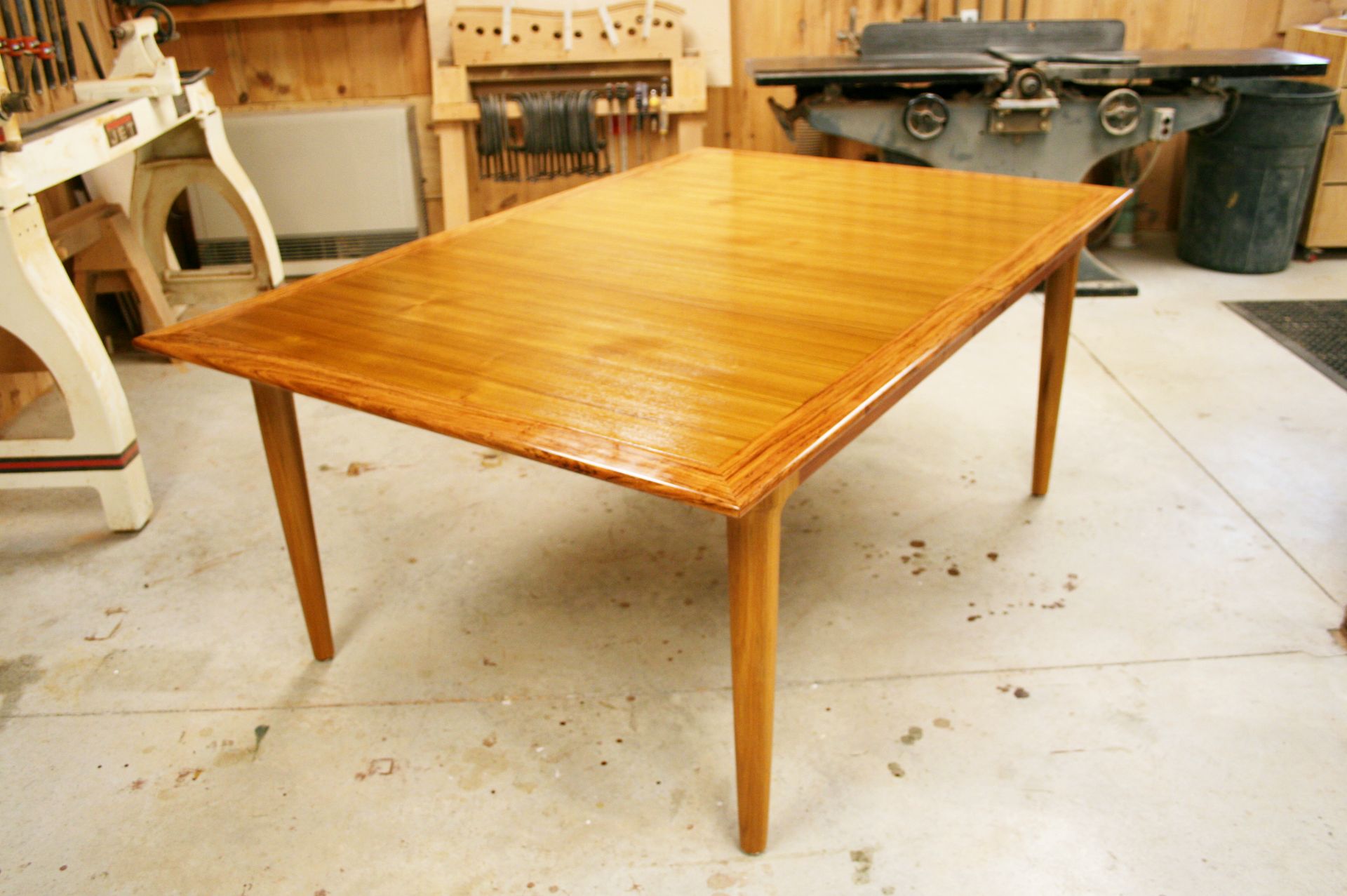 Mid Century Sculpted Extension Dining Table 2 
