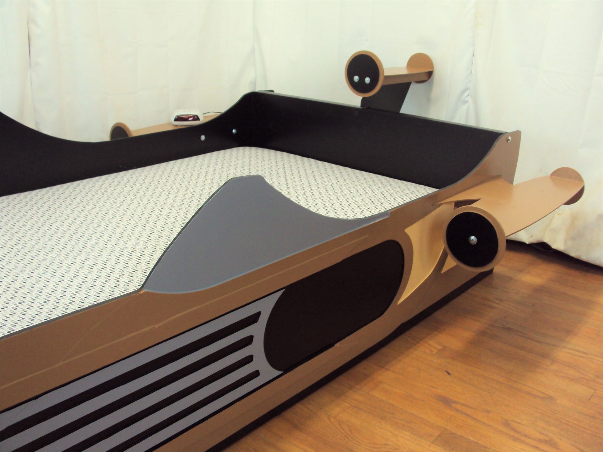 X-34 Landspeeder Twin Kids Bed Frame - Handcrafted - Space Themed Children's Bedroom Furniture 2 
