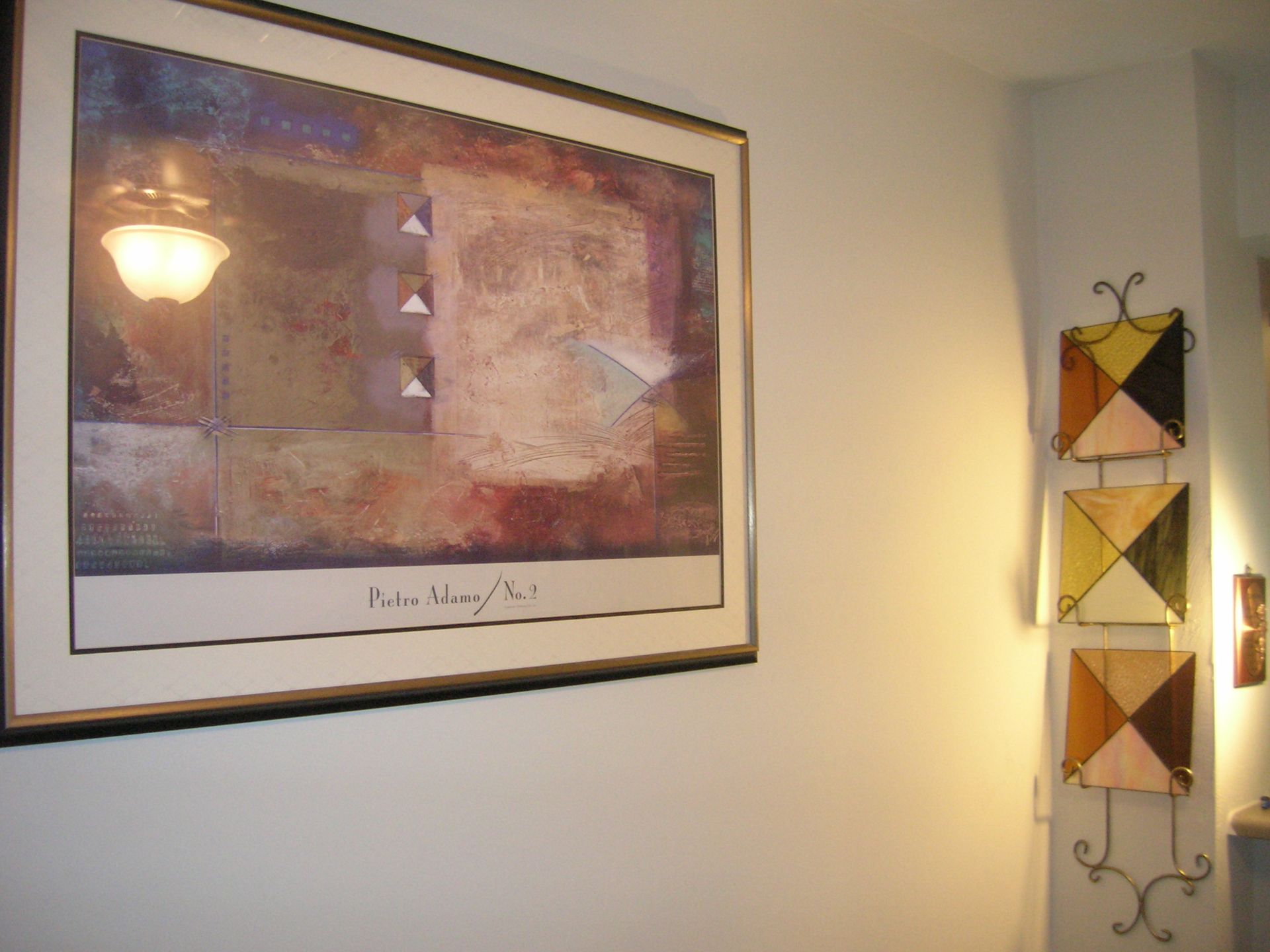Stained Glass Plate Holder