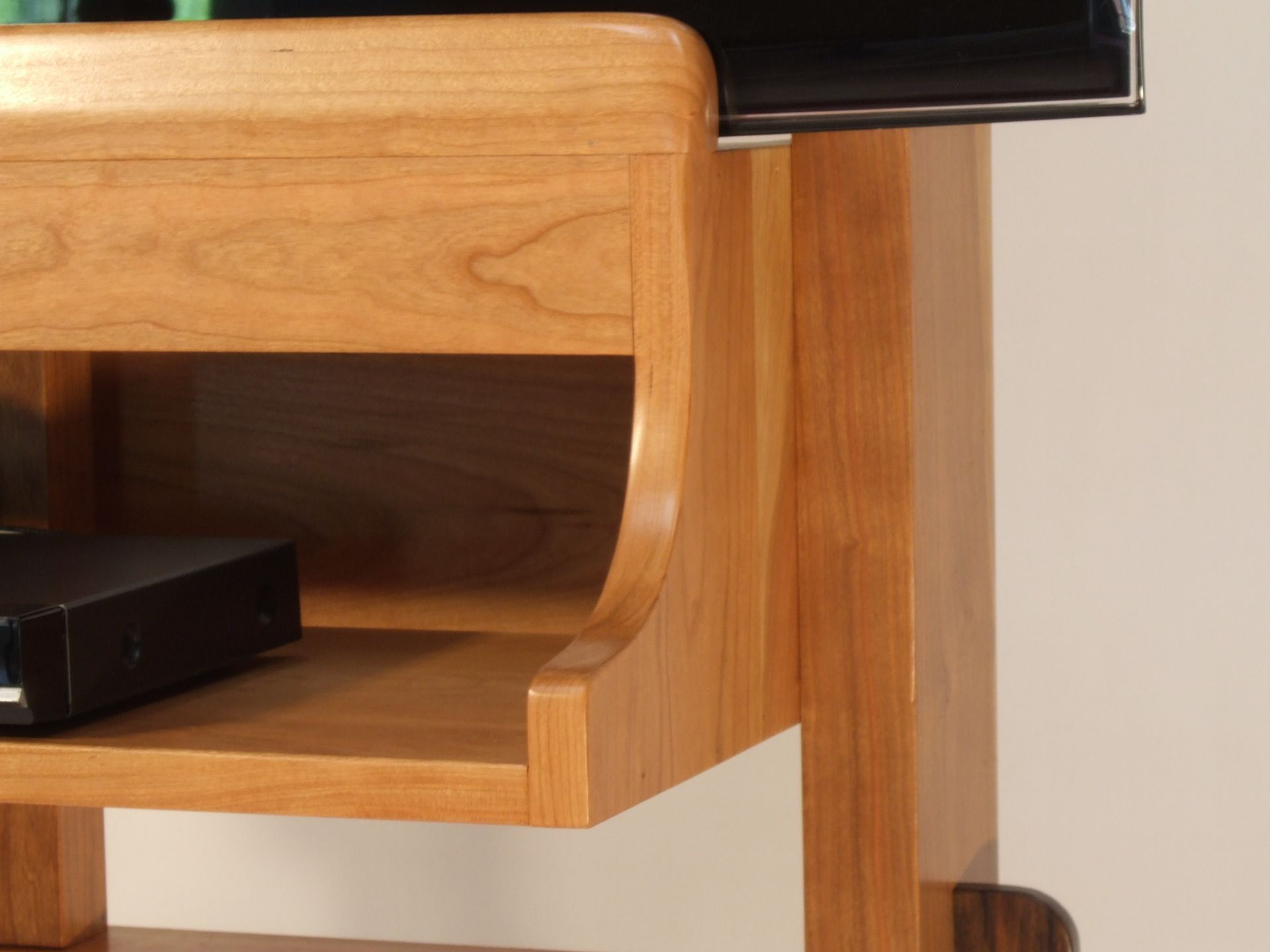 Tv Easel, Tv Stand 5