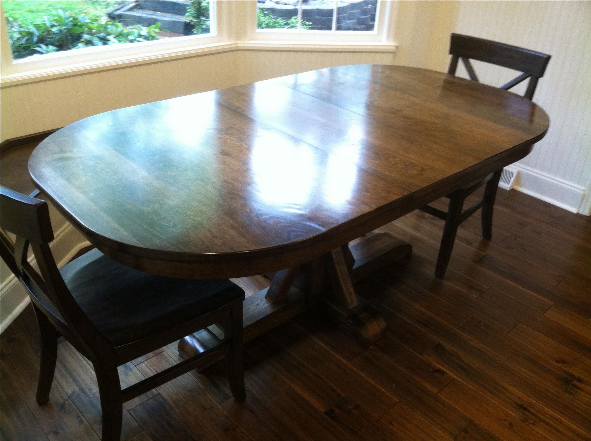 Oval Dining Pedestal Table-Cherry 3
