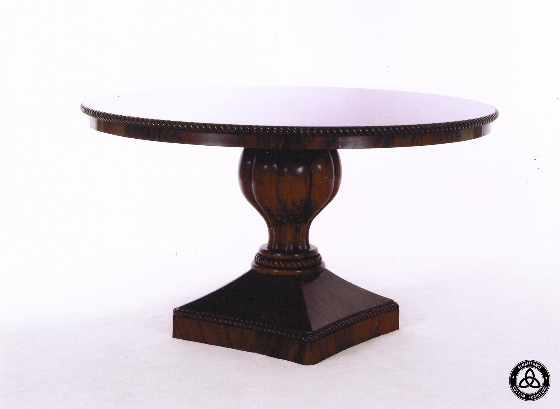 #413 Round Dining Table