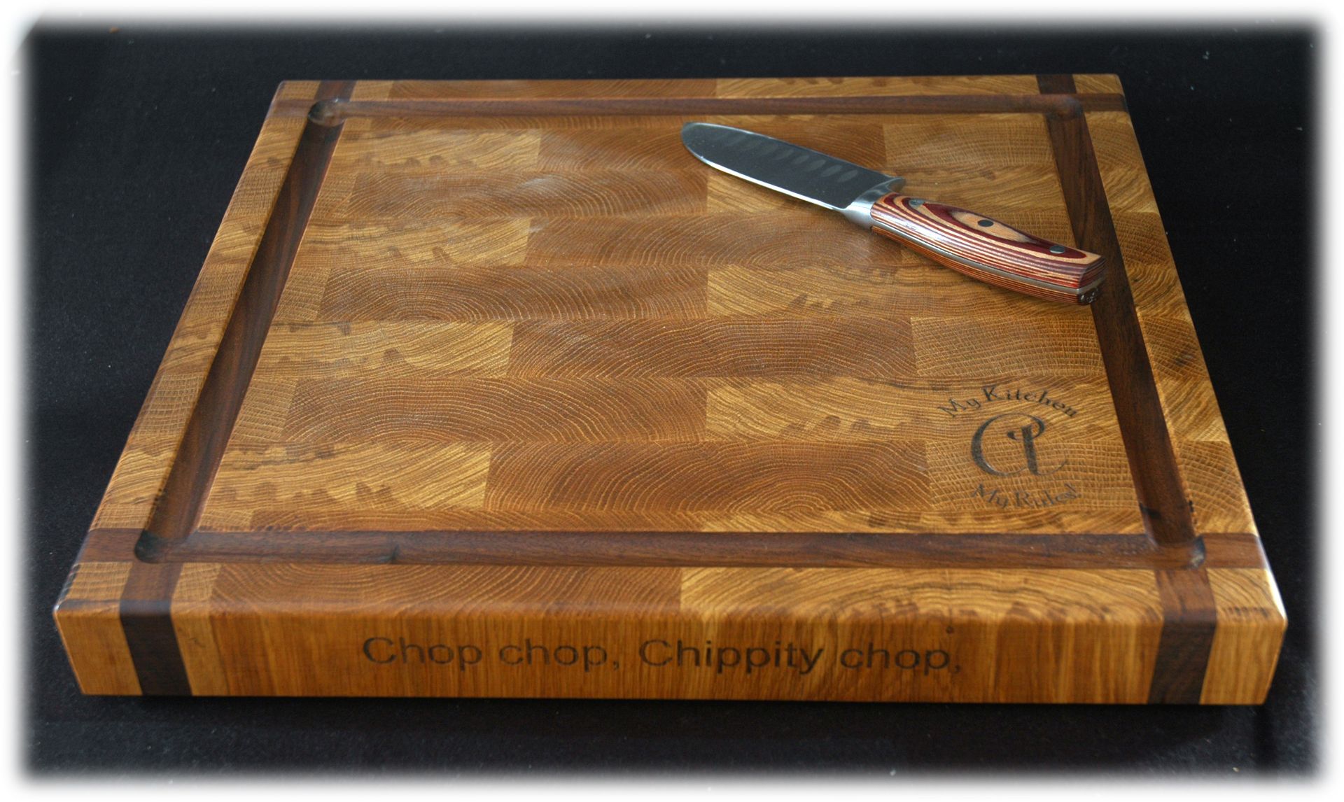 End-Grain White Oak Cutting Board With A Walnut Accent (Butcher Style) 2 