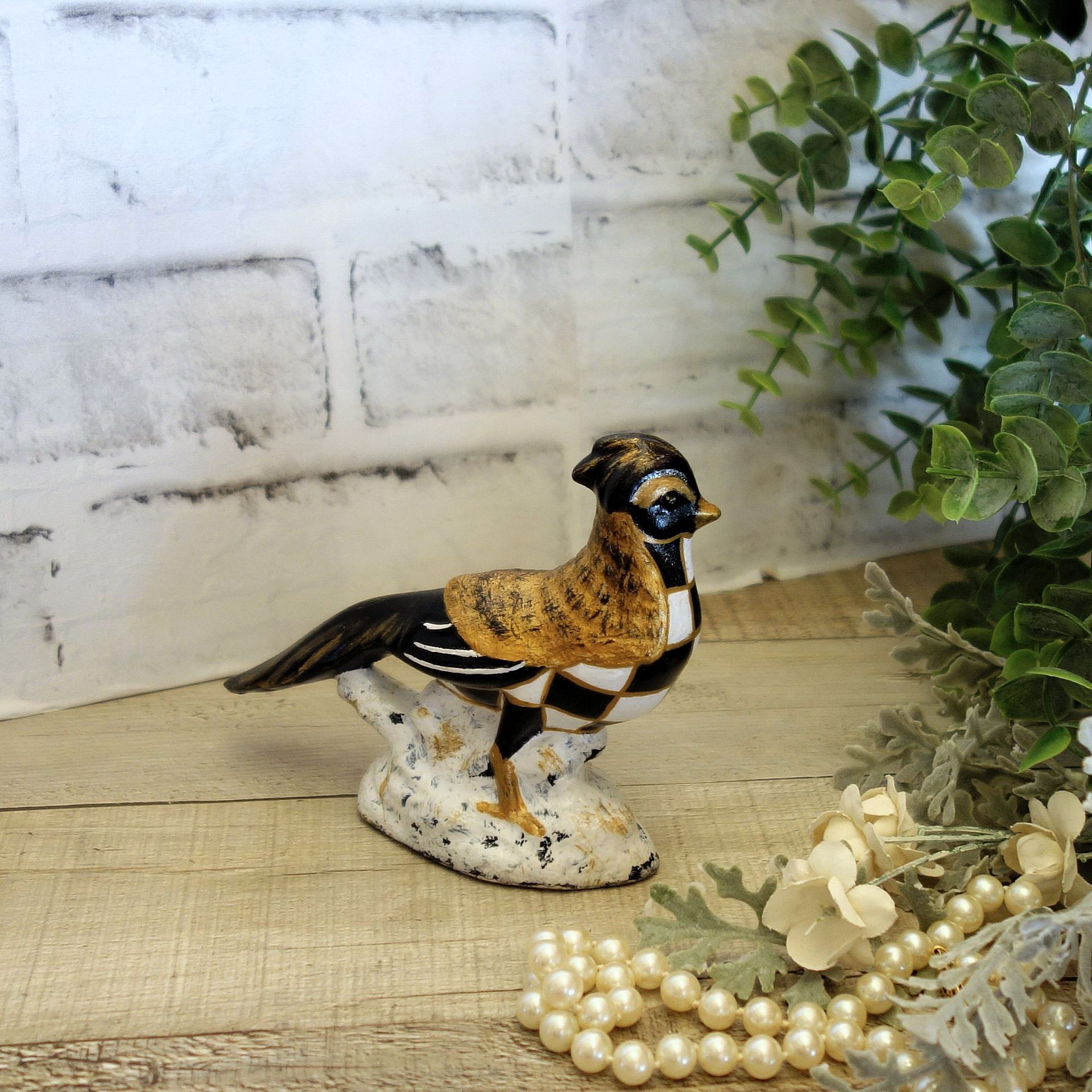 Courtly Bird Of Paradise Checked Songbird Decor Black And White Check Decor 5 