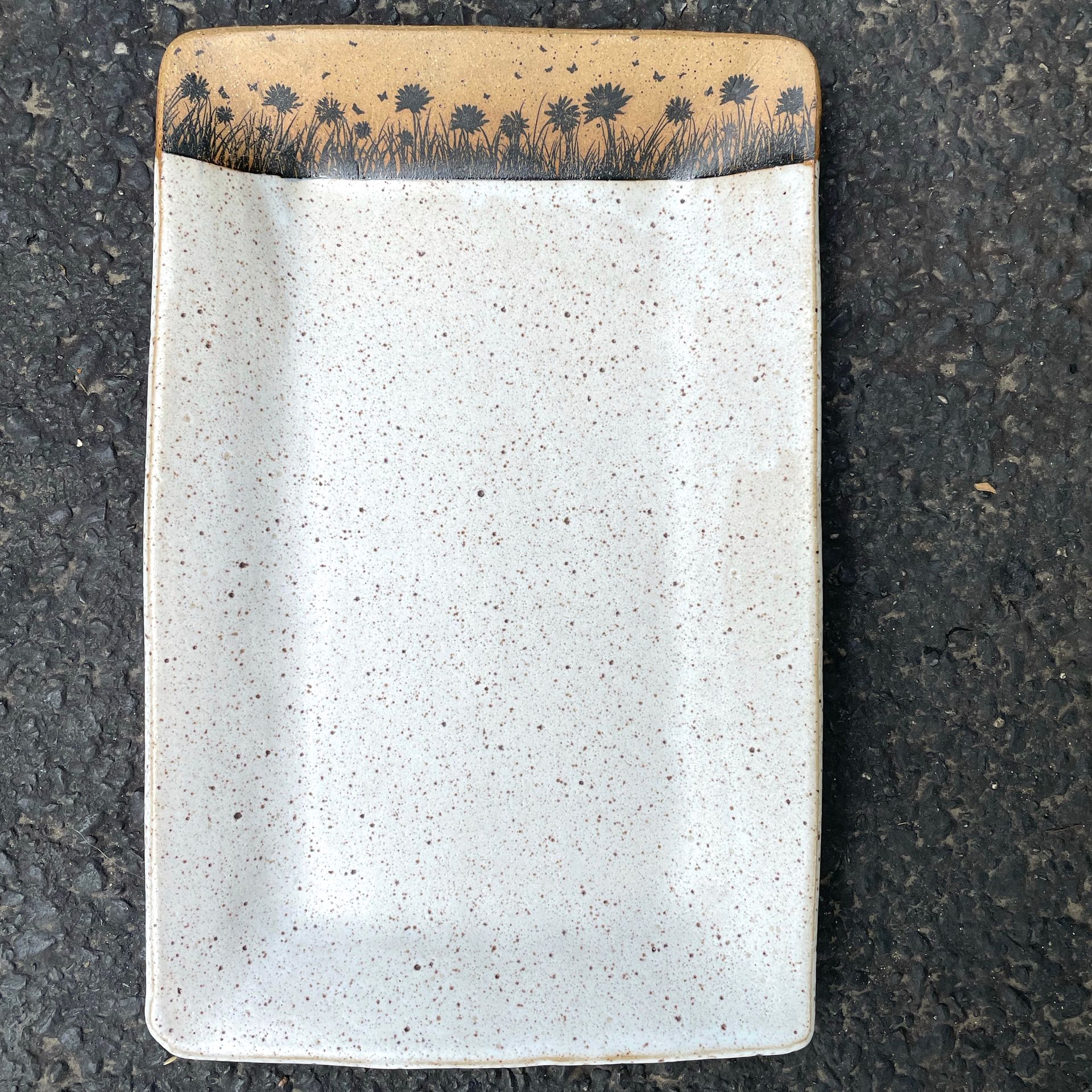 Ceramic Serving Platter In Speckled White With Wild Flowers 5