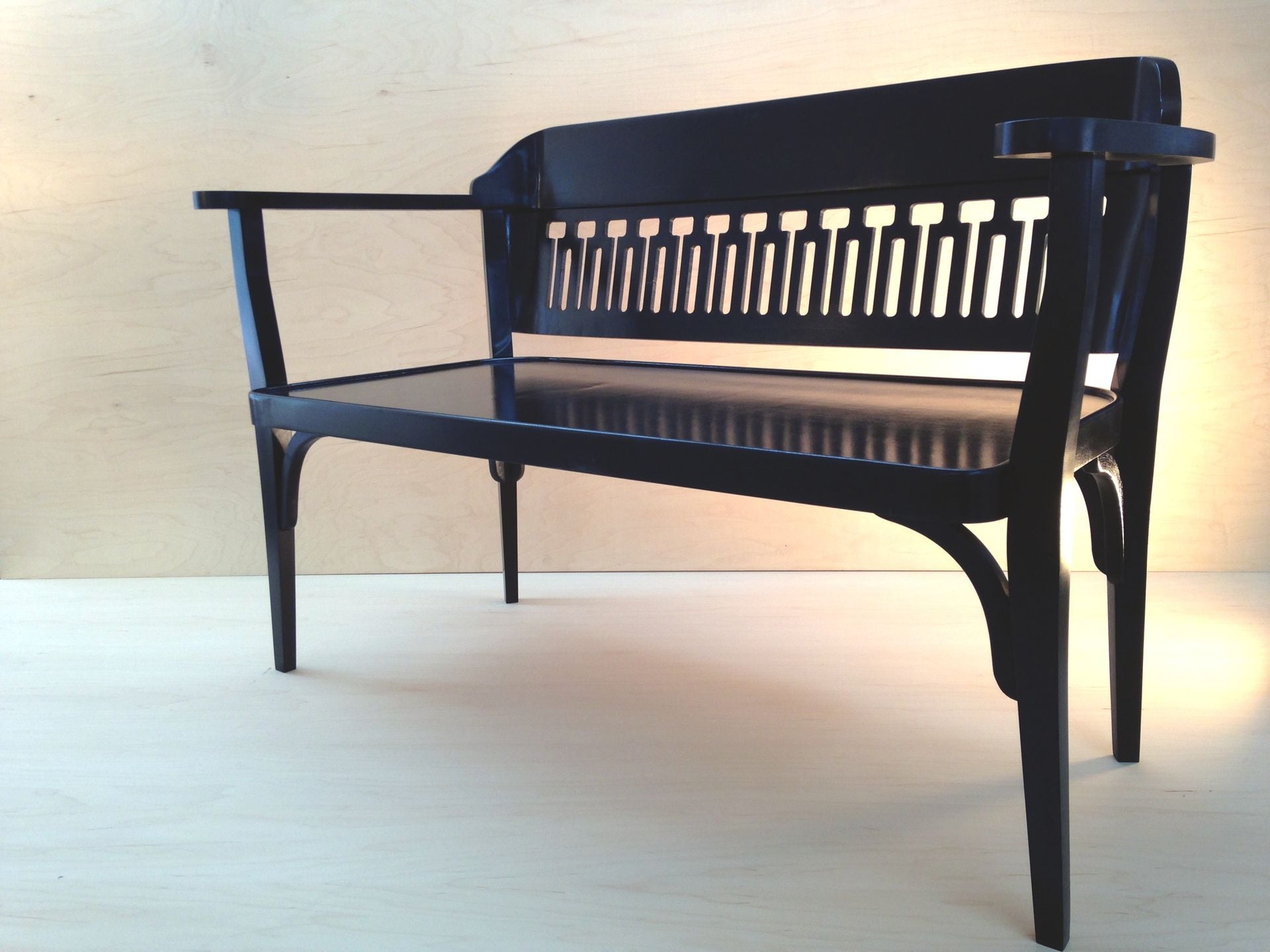 Scarsdale Bench 2 