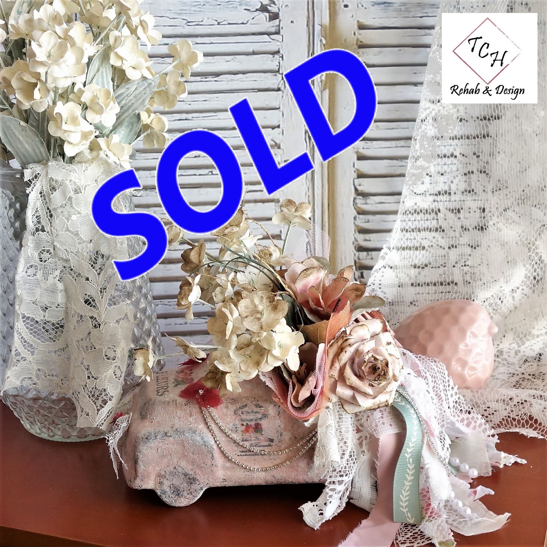 Shabby Chic Flower Truck Floral Arrangement Romantic Vintage Rose Decor 1 