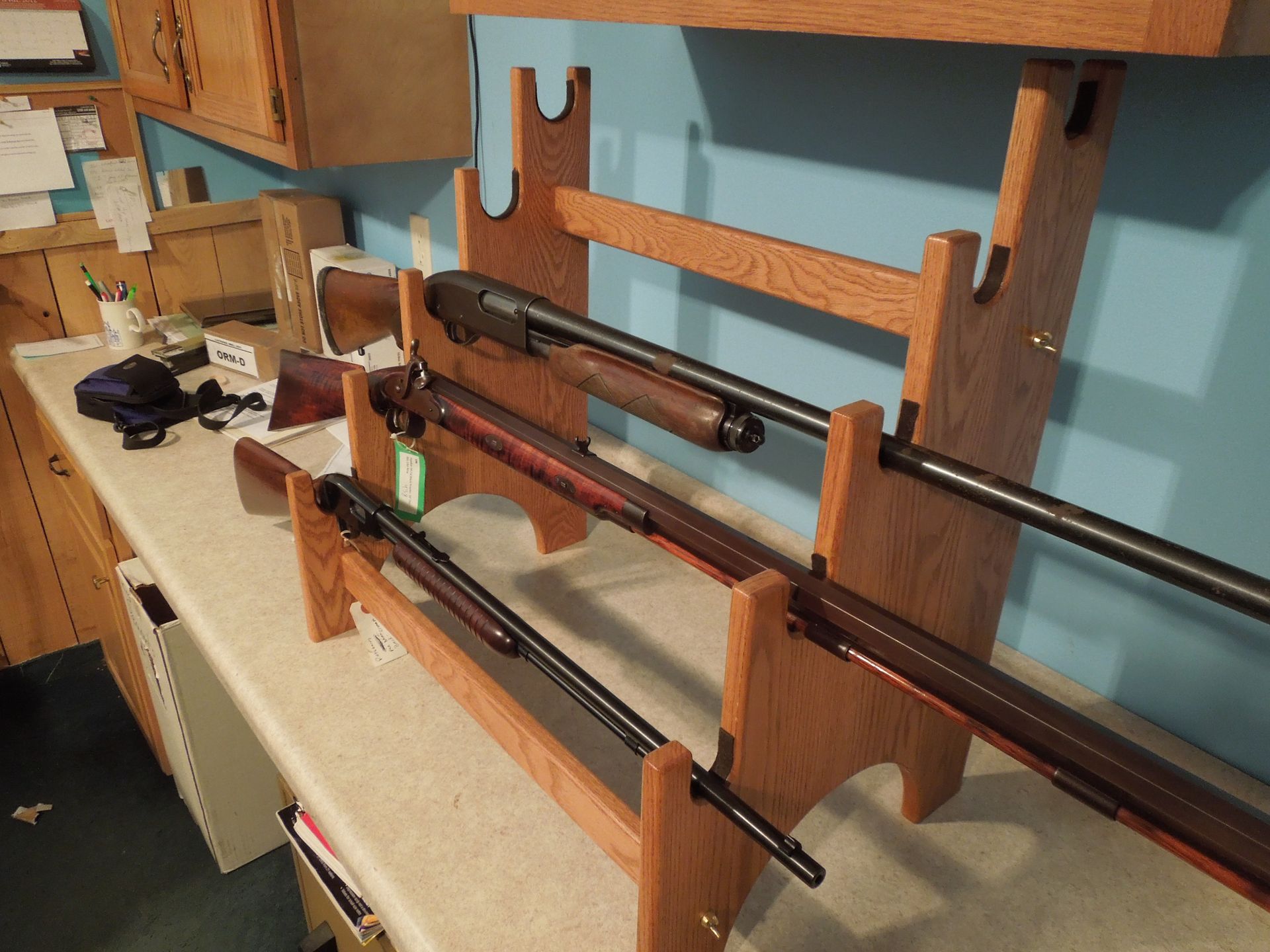 5 Gun Rack Display Unit 3