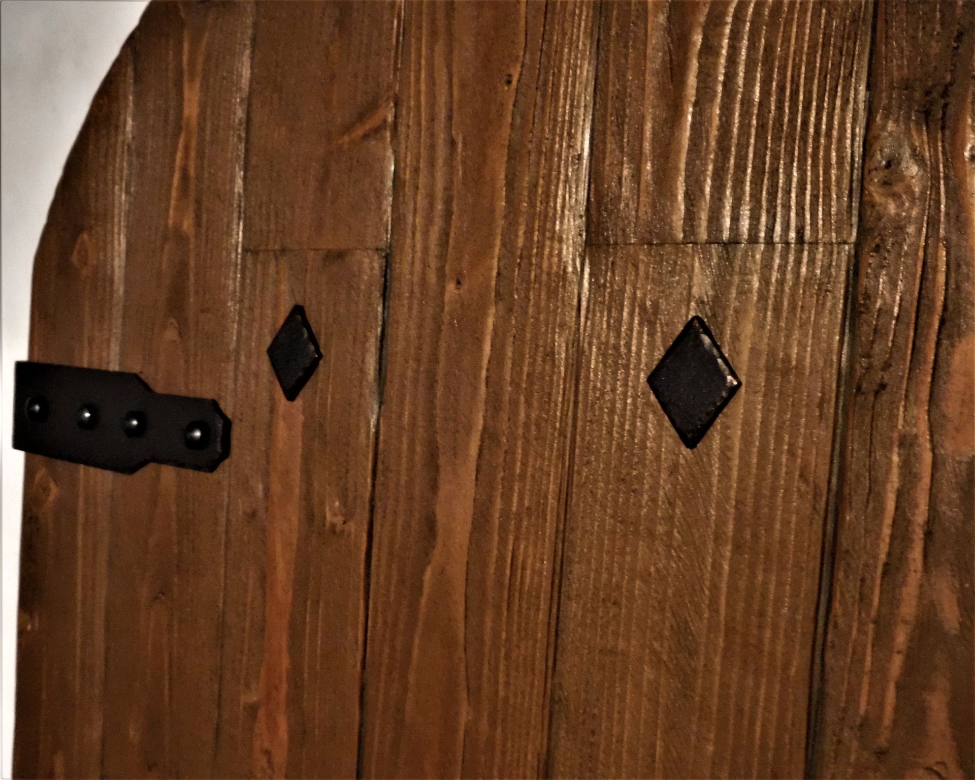 Rustic Wood Gate; "Old World" Style Entry Gates; Courtyard & Garden Gates 4 