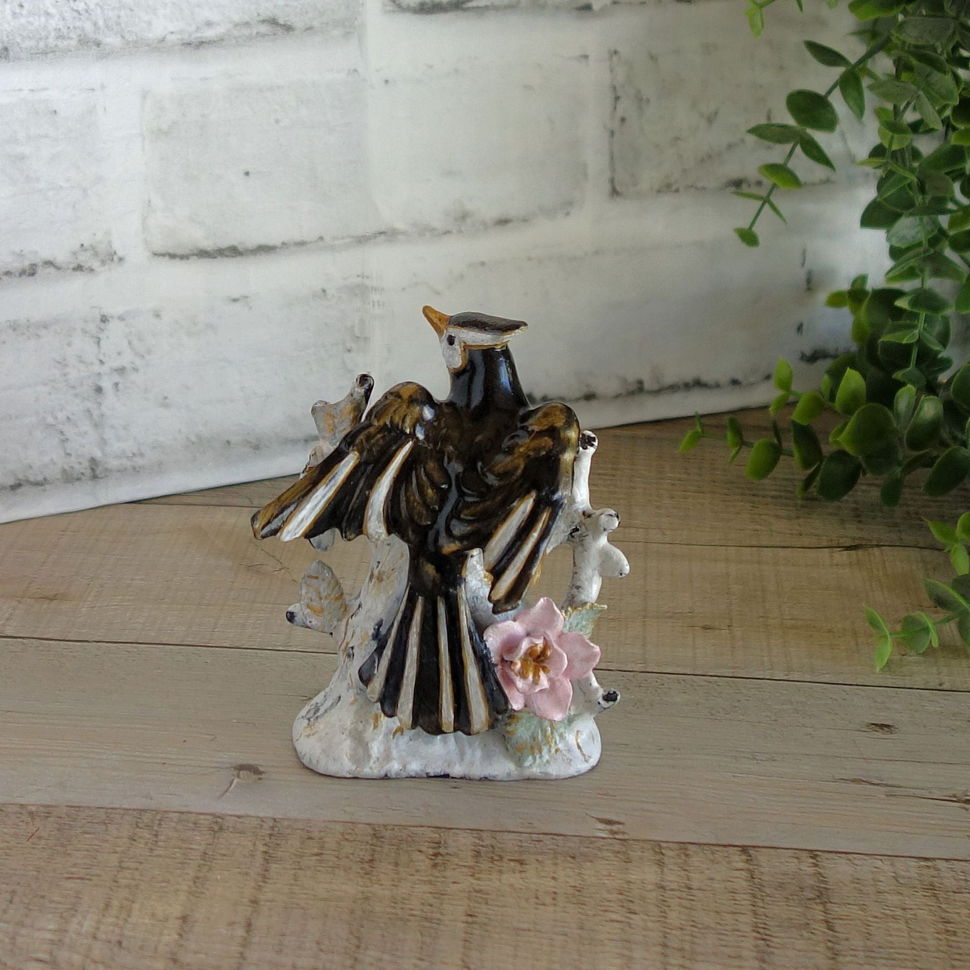 Elegant Checks Songbird Figurine Black And White Checks Decor 3 