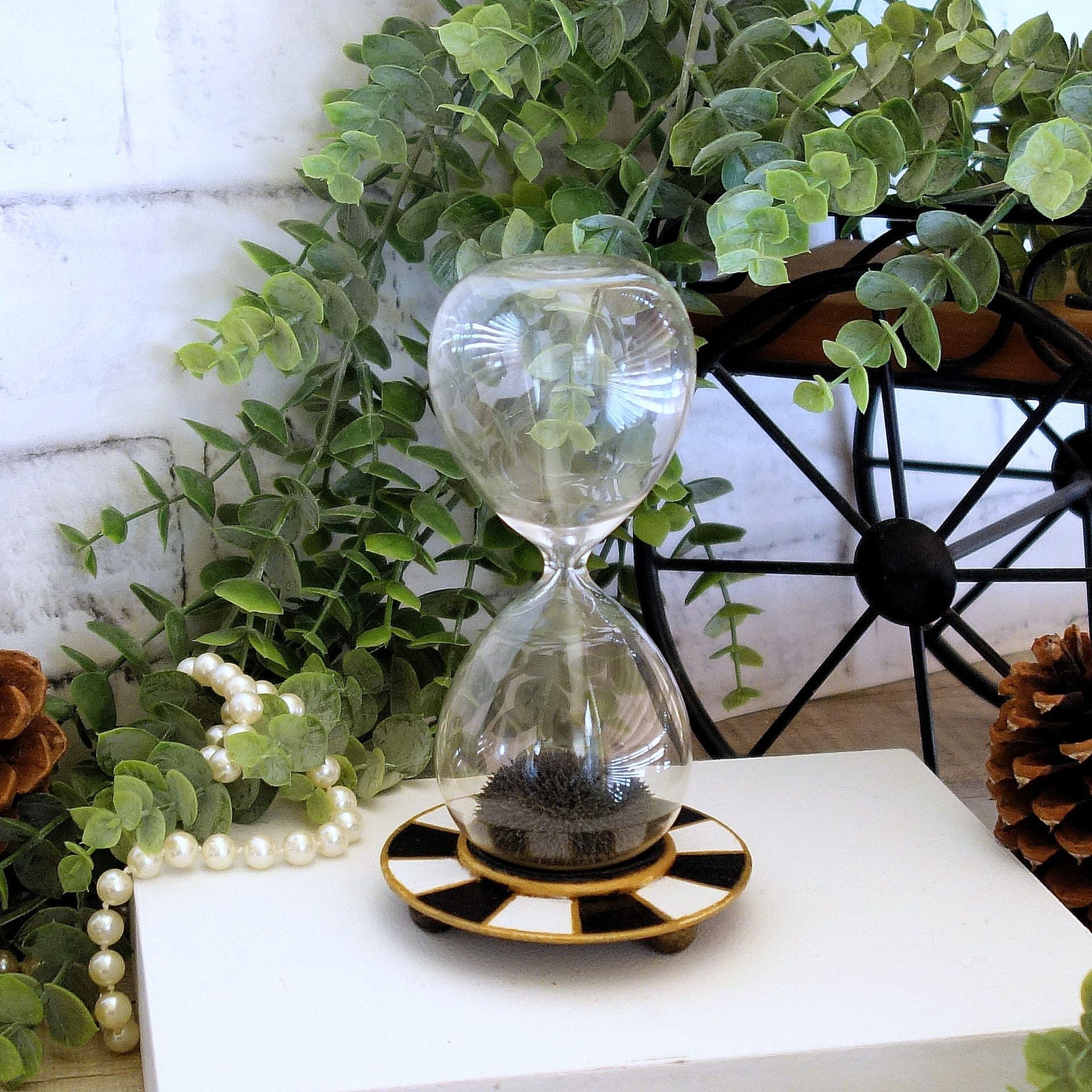 Courtly Hourglass Checked Figurine Whimsy Decor 4 