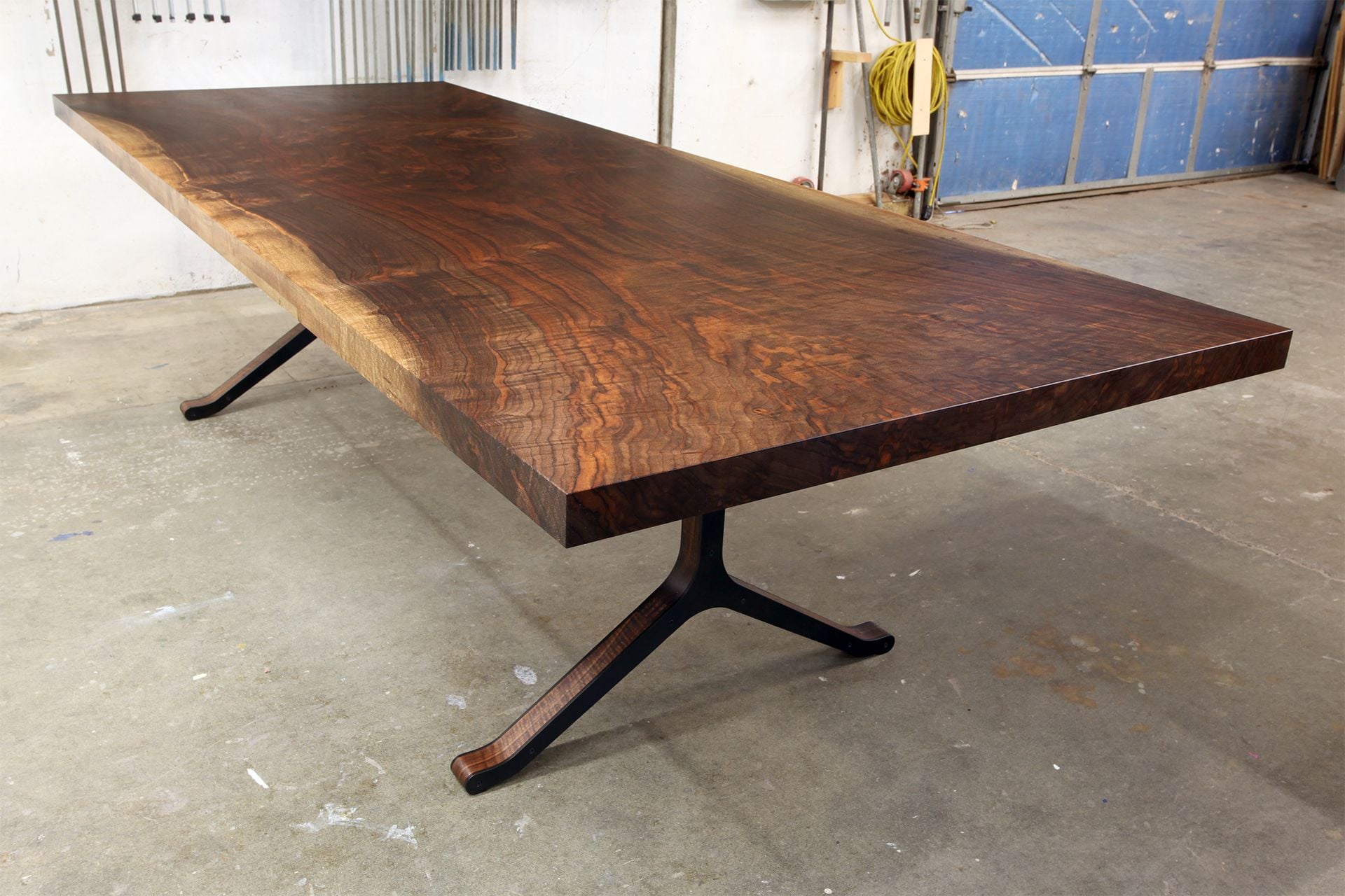 Modern Wishbone Dining Table
