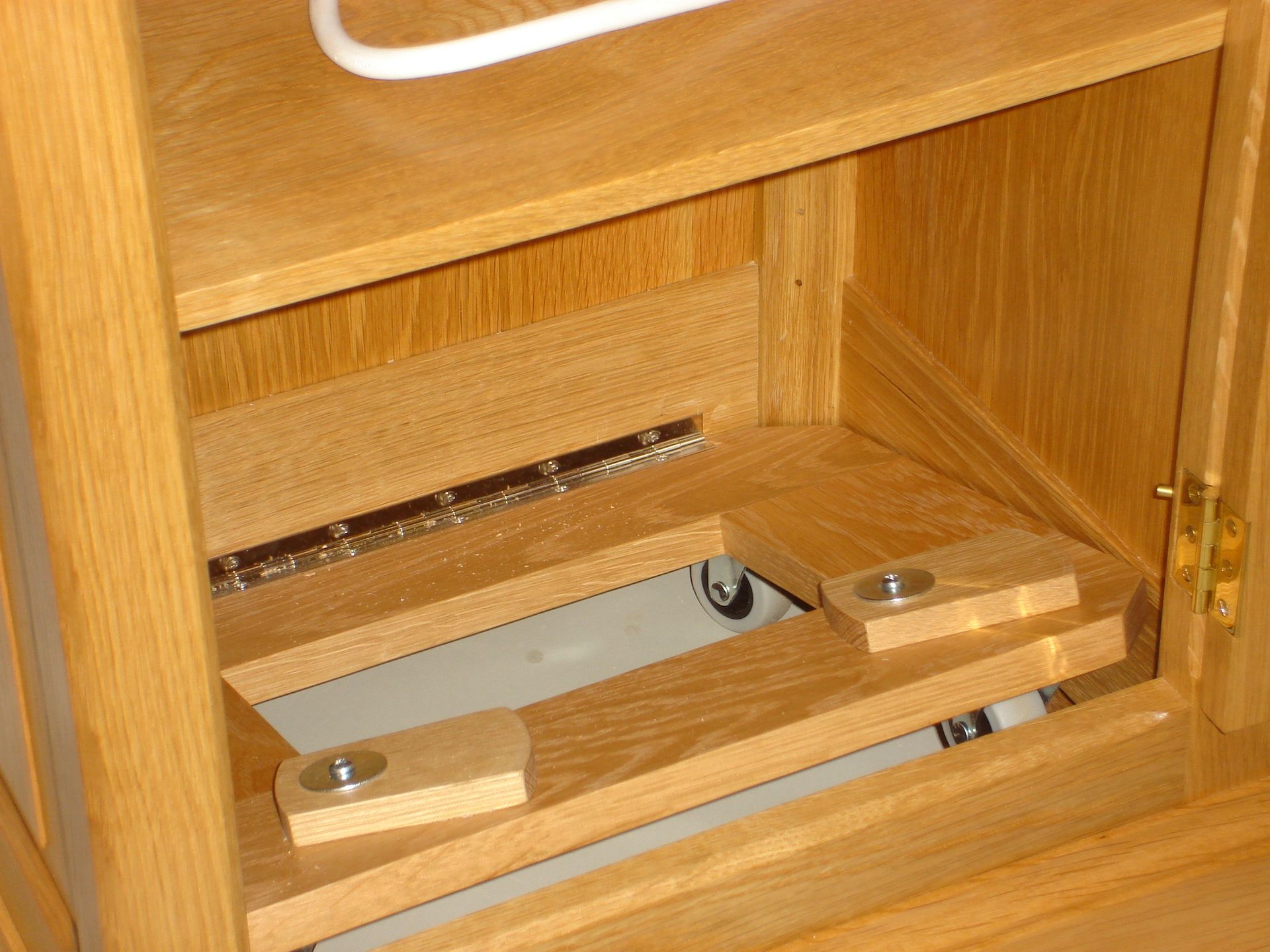 Oak Lectern 3 