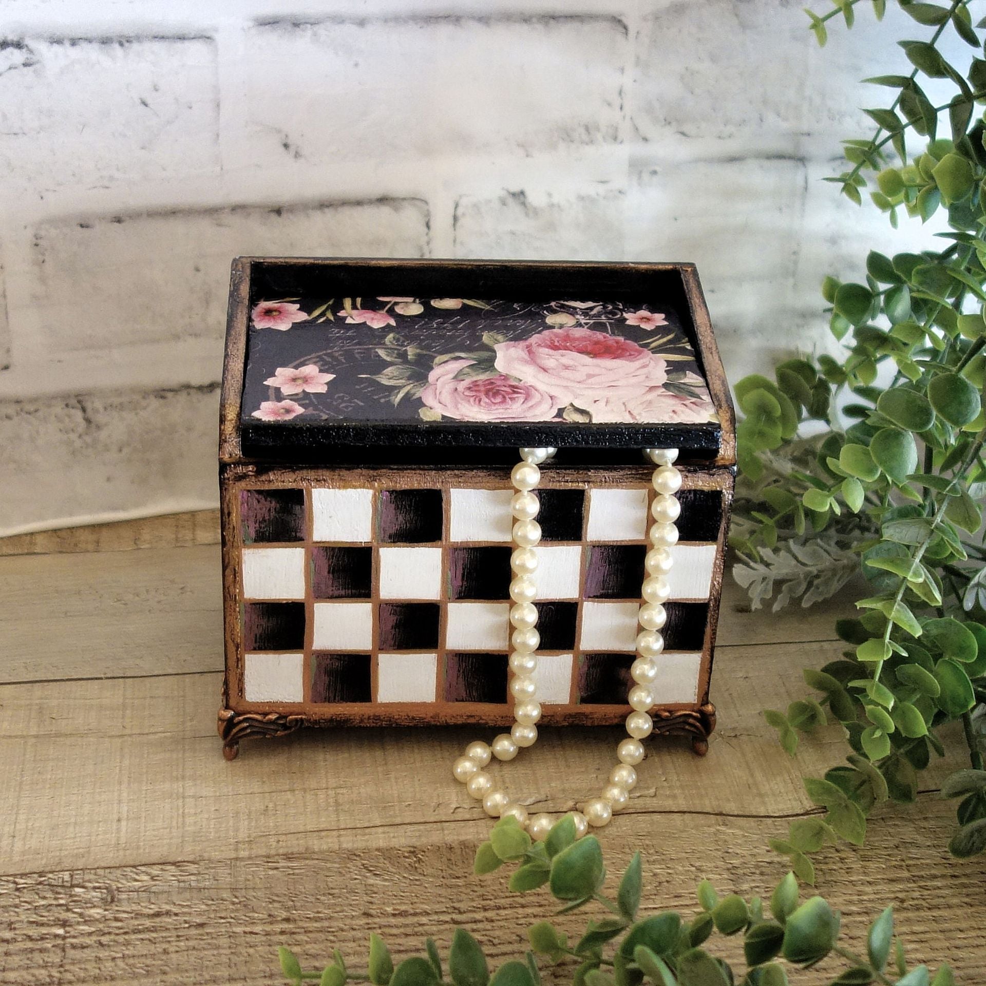 Hand Painted Whimsy Checks Pink Rose Decor Keepsake Box 6 