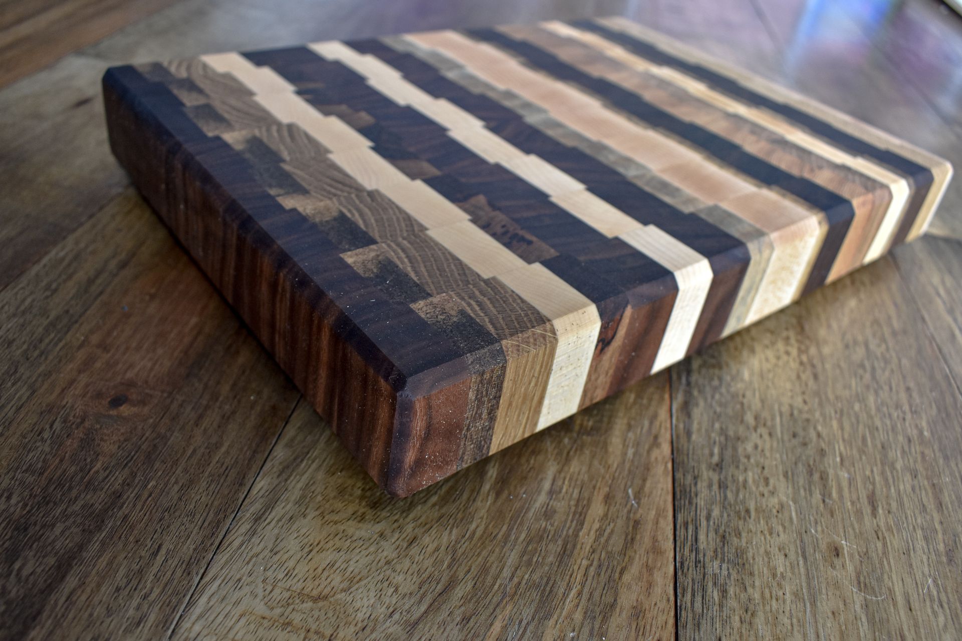 End Grain Cutting Board