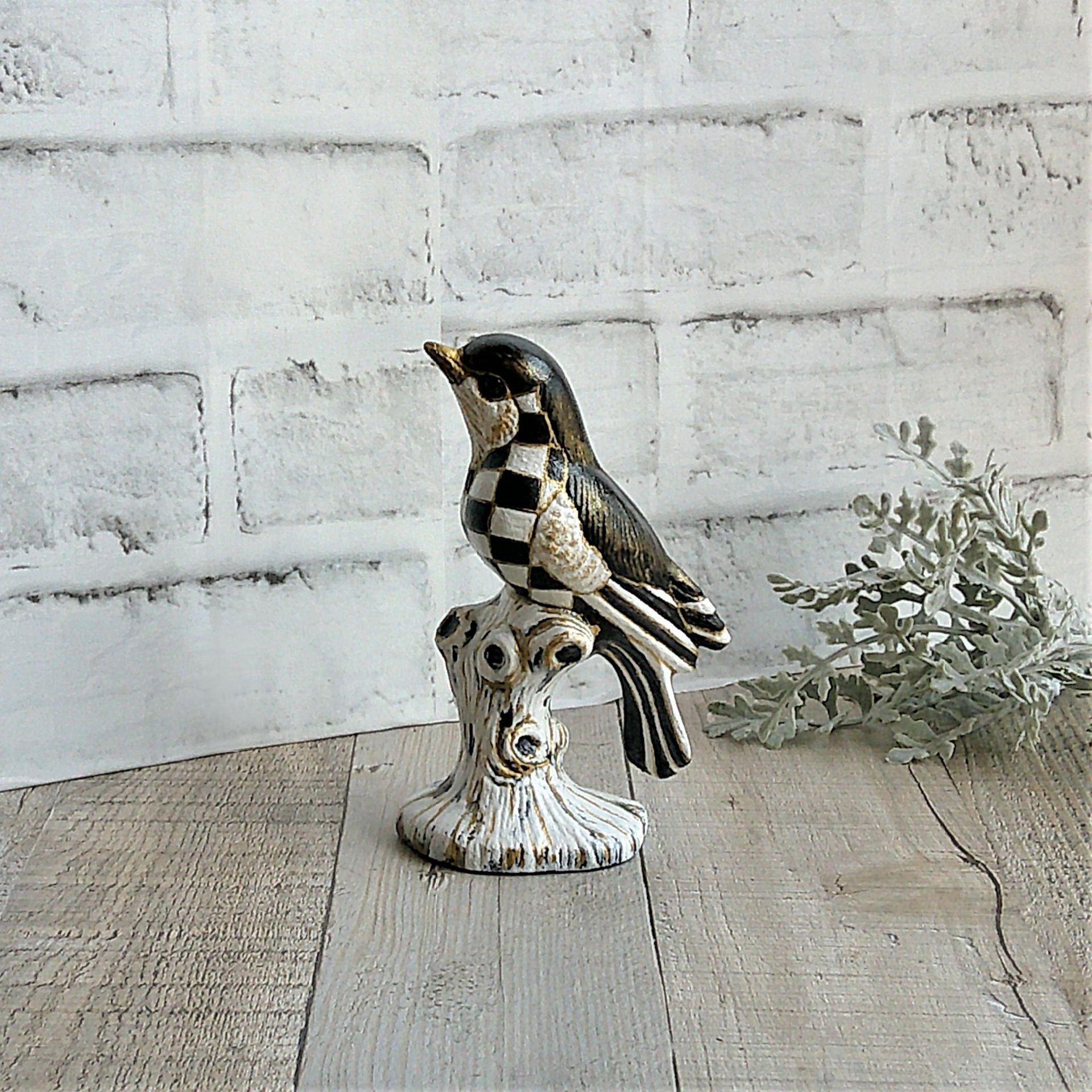Courtly Check Songbird Checked Bird Decor 4 