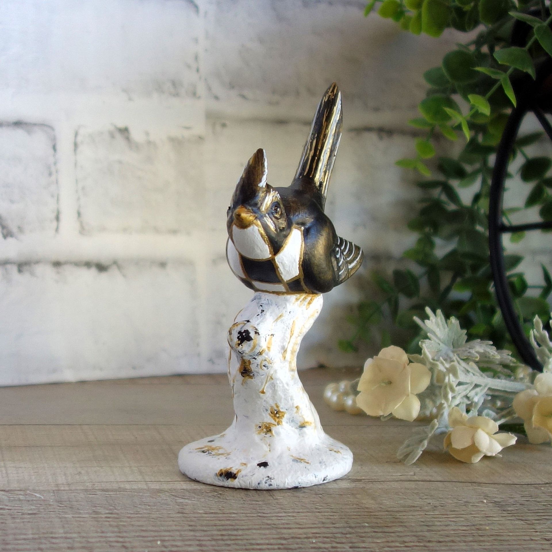 Courtly Songbirds Checked Figurine Black And White Stripes Decor 3 