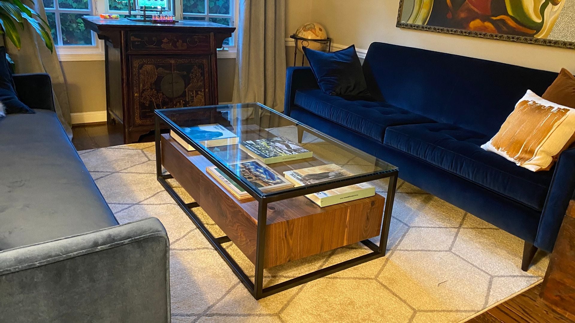 Floating Coffee Table In Metal Frame 1