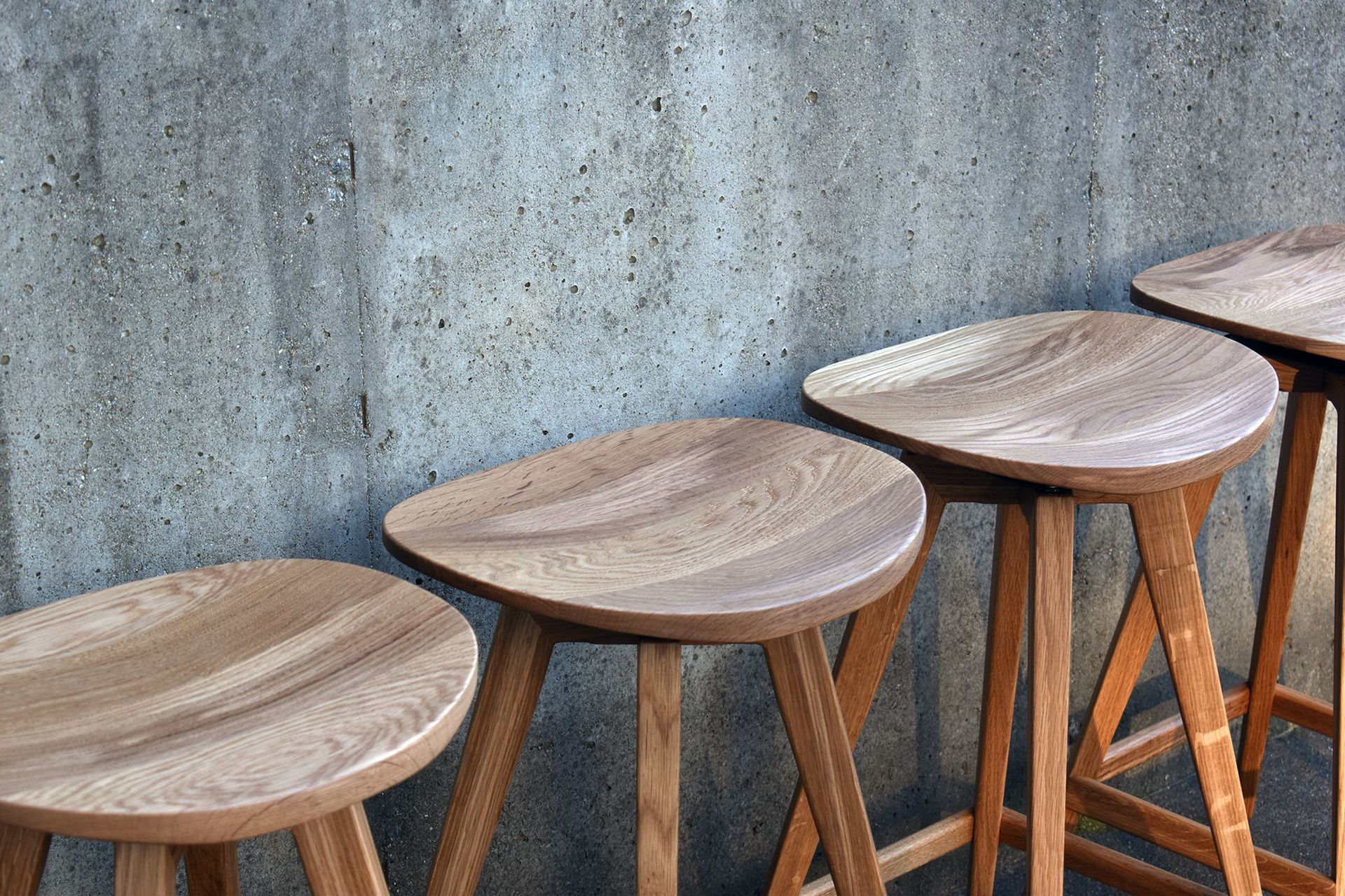 Hand-Cupped Swivel Bar Stool 7