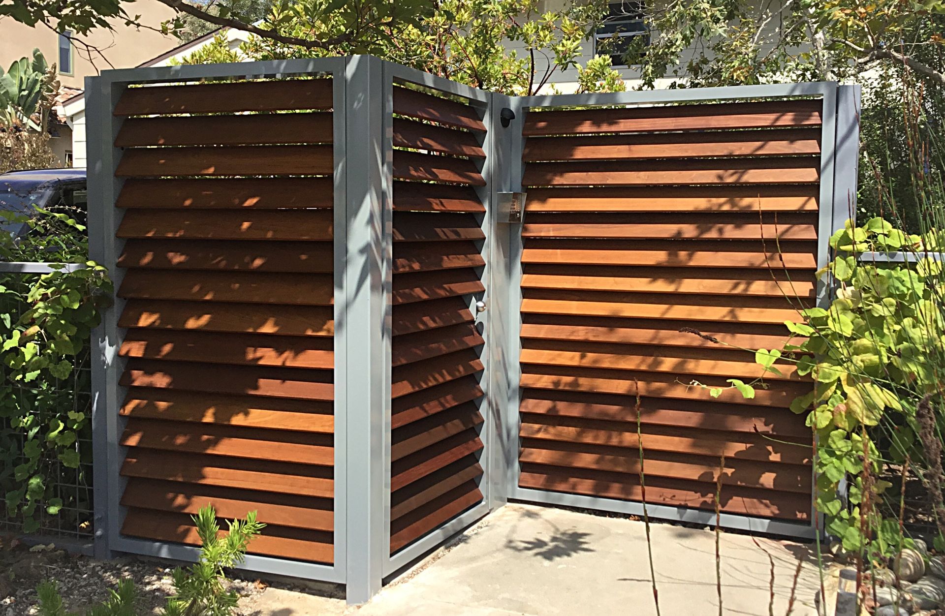 Aluminum + Ipe Modern Metal Gate