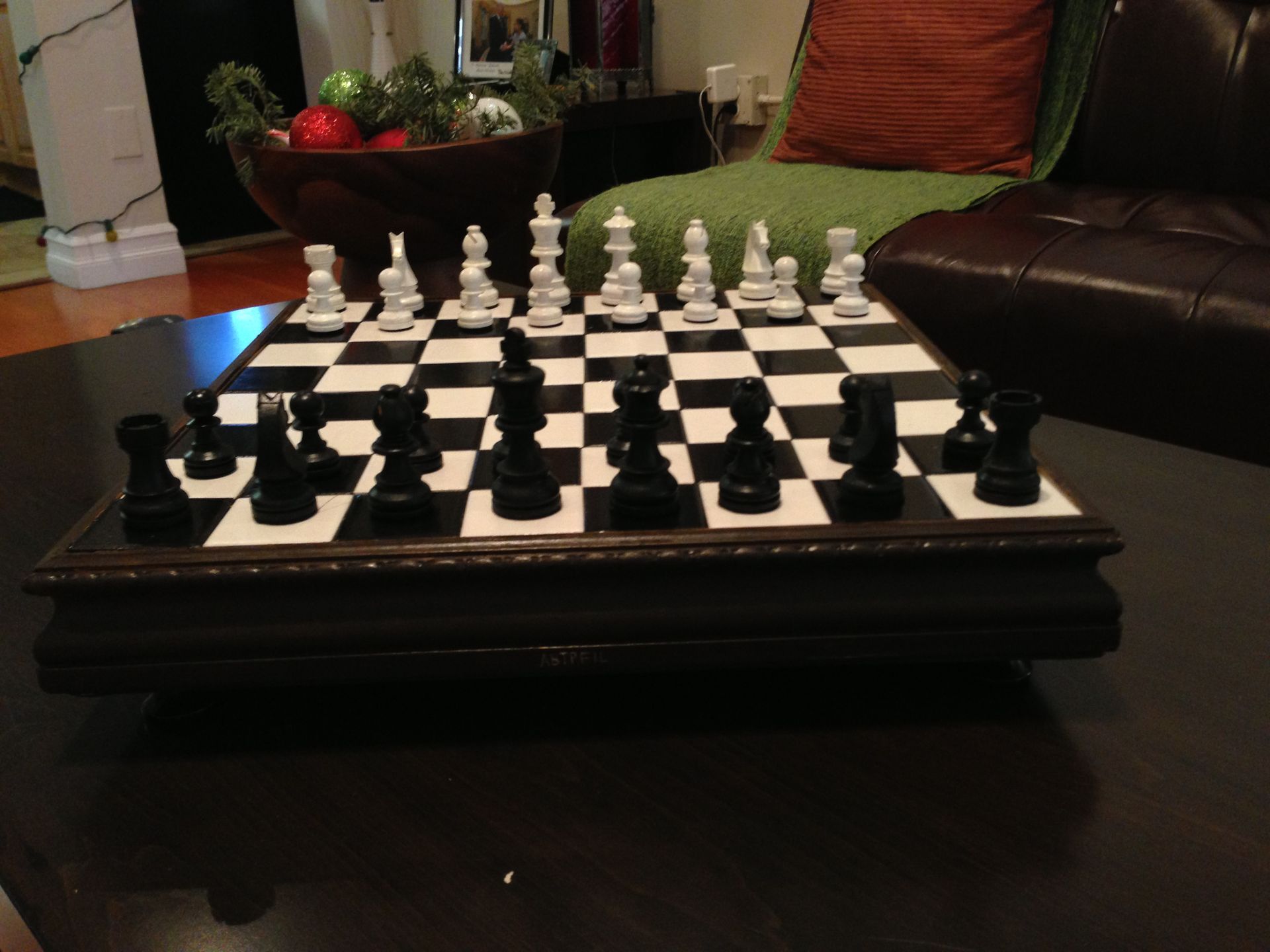 Lake Side Chess Set 5 