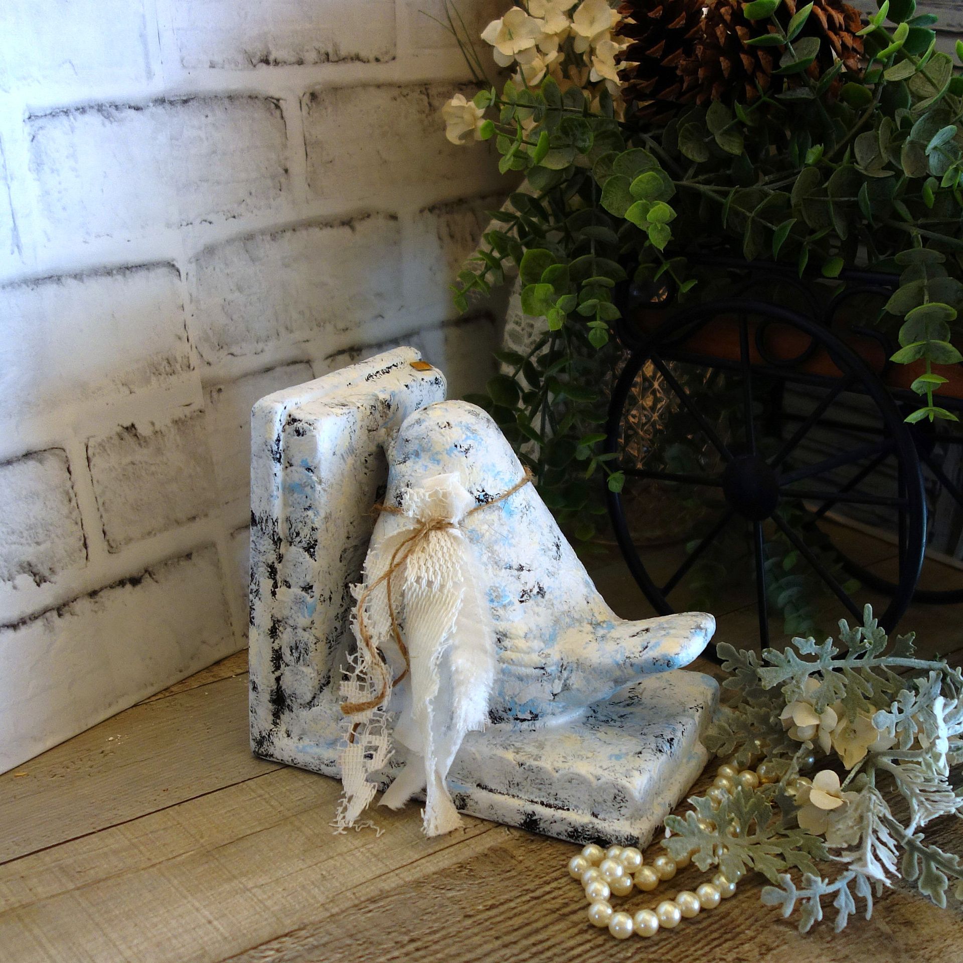 Shabby Chic Songbird Door Stop Doorstop Bluebird Bookend Chippy Paint Bird Decor 2 