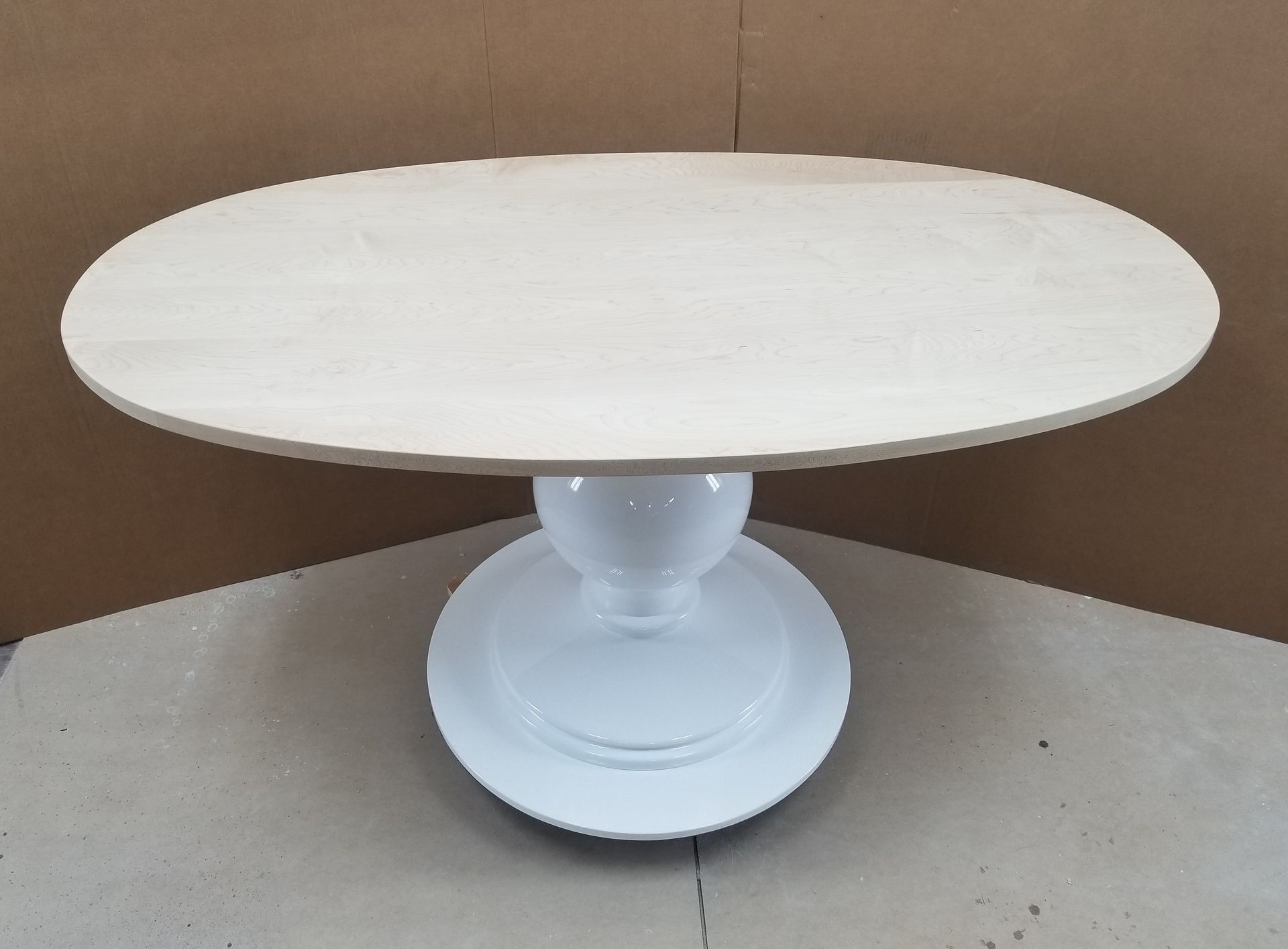 Oval Dining Room Or Breakfast Banquette Table 3