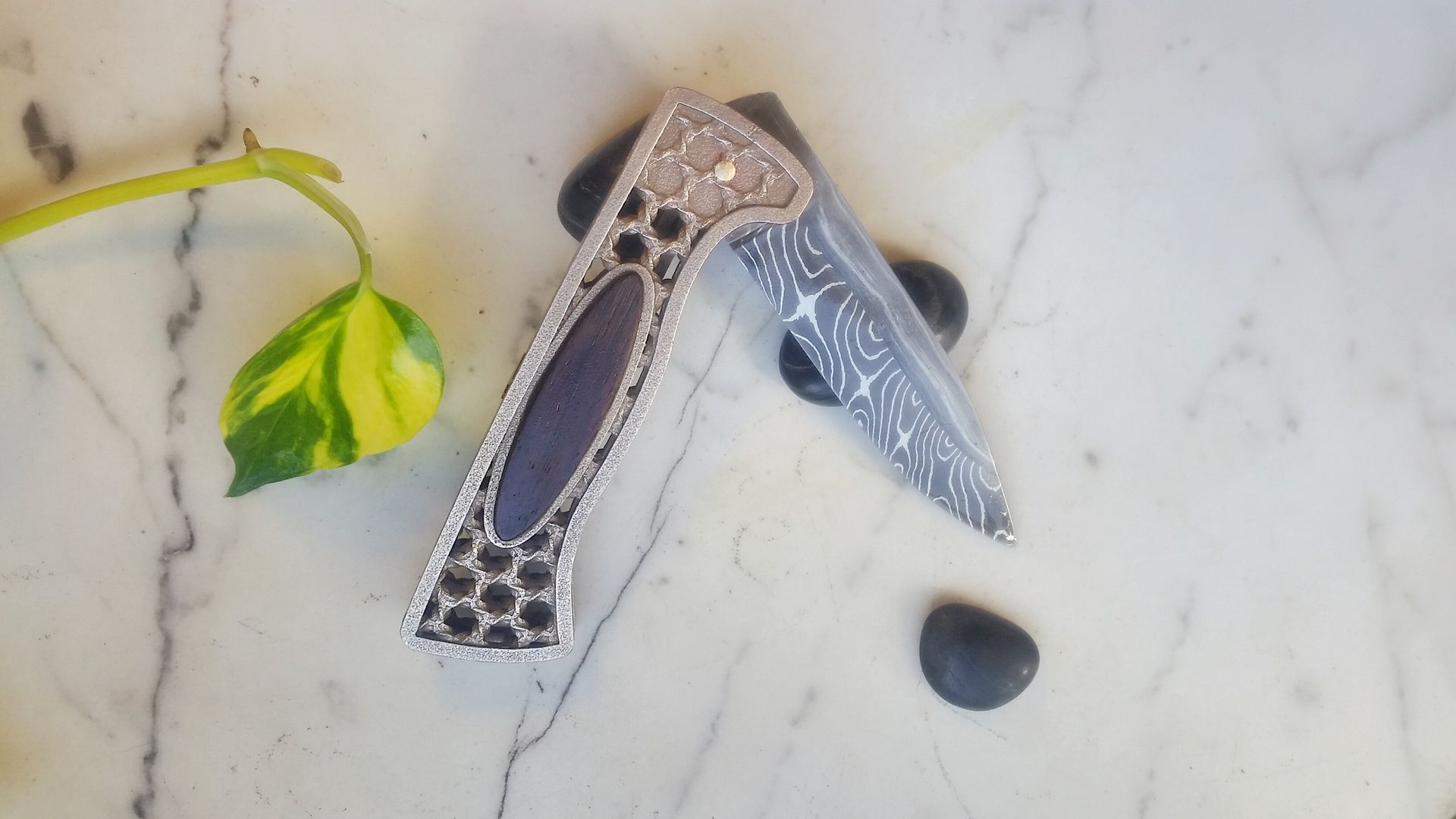 Damascus Folding Knife