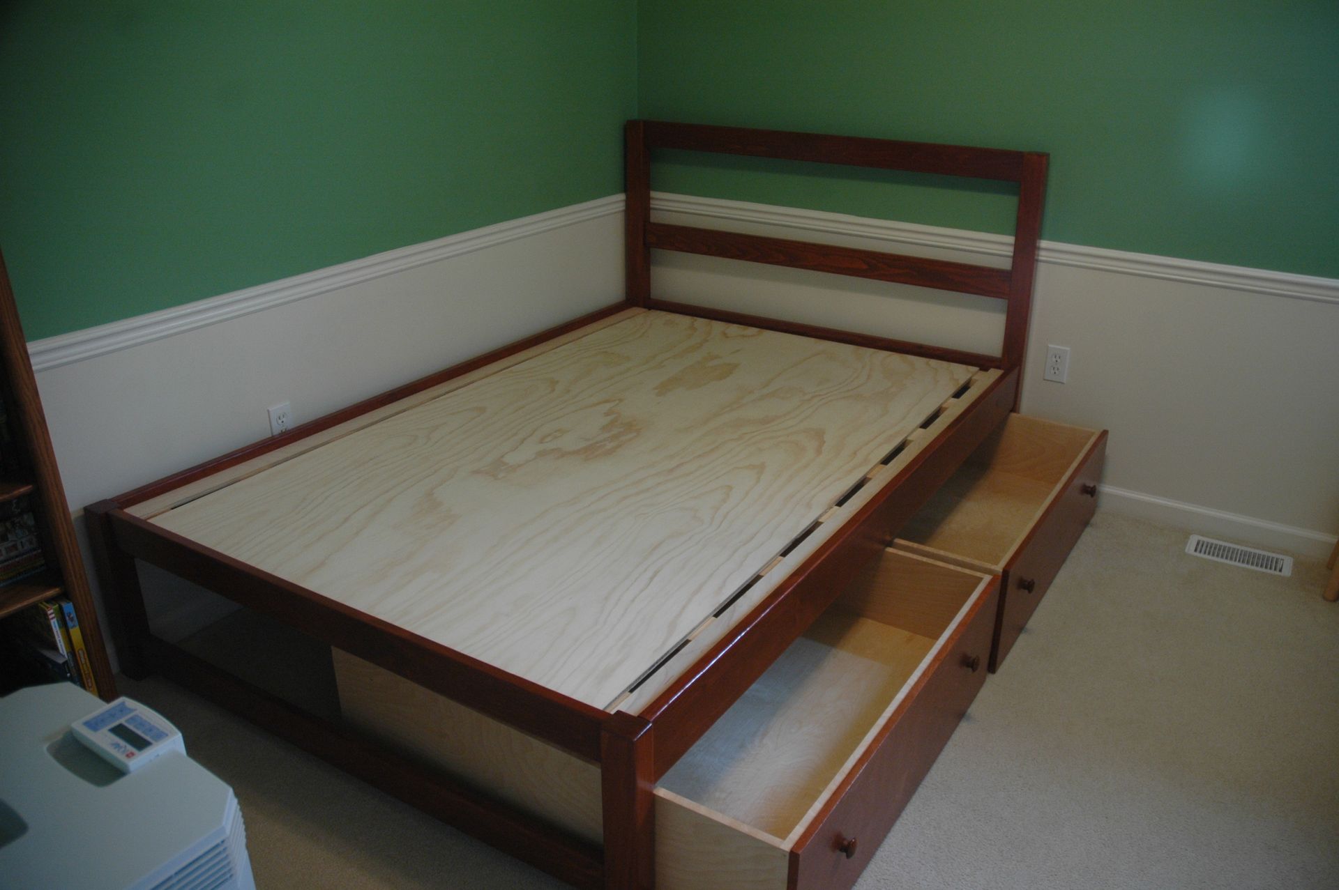 Full Size Platform Bed With Two Pull Out Storage Drawers 2 