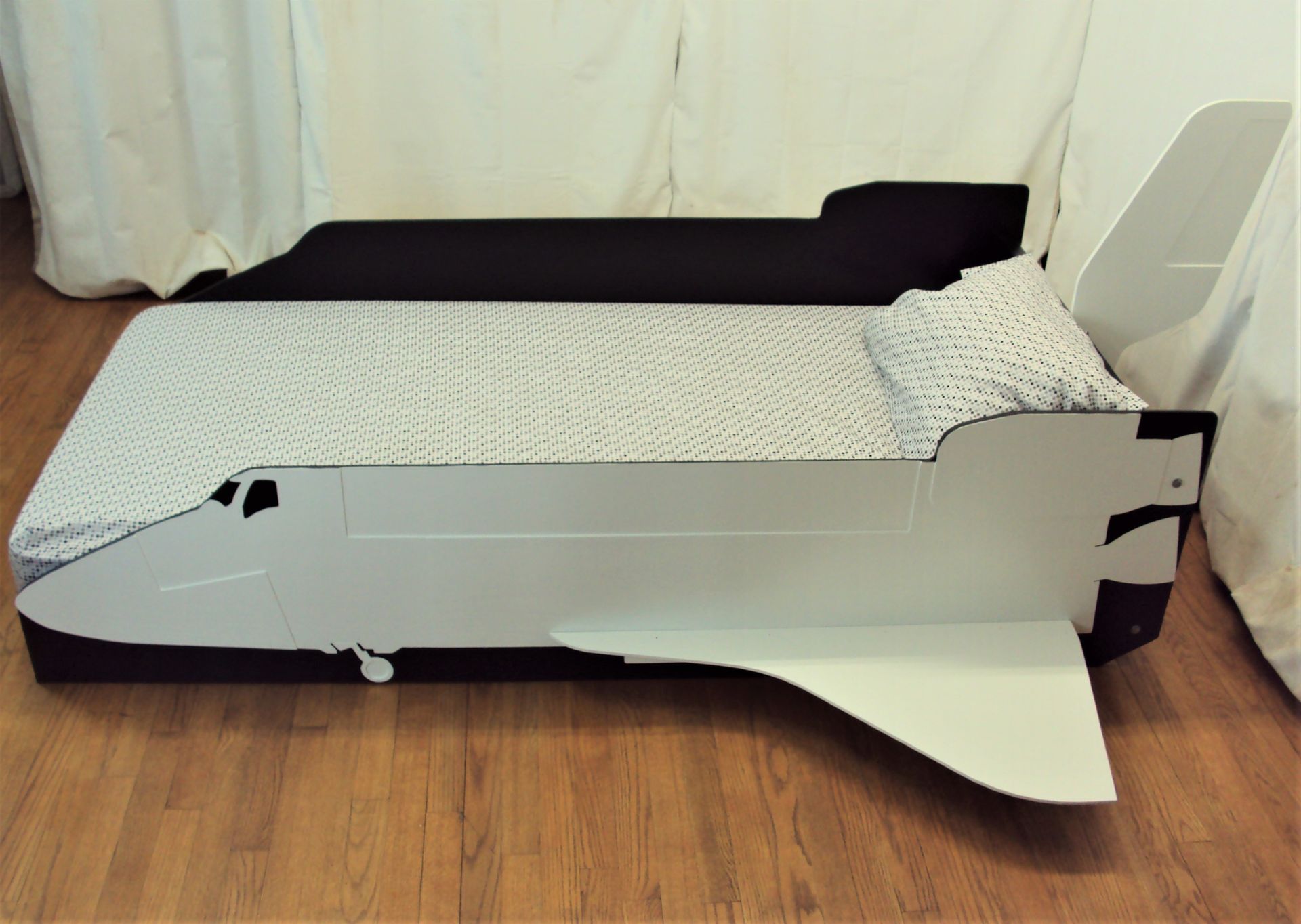 Space Shuttle Twin Kids Bed Frame - Handcrafted - Space Themed Children's Bedroom Furniture 4 