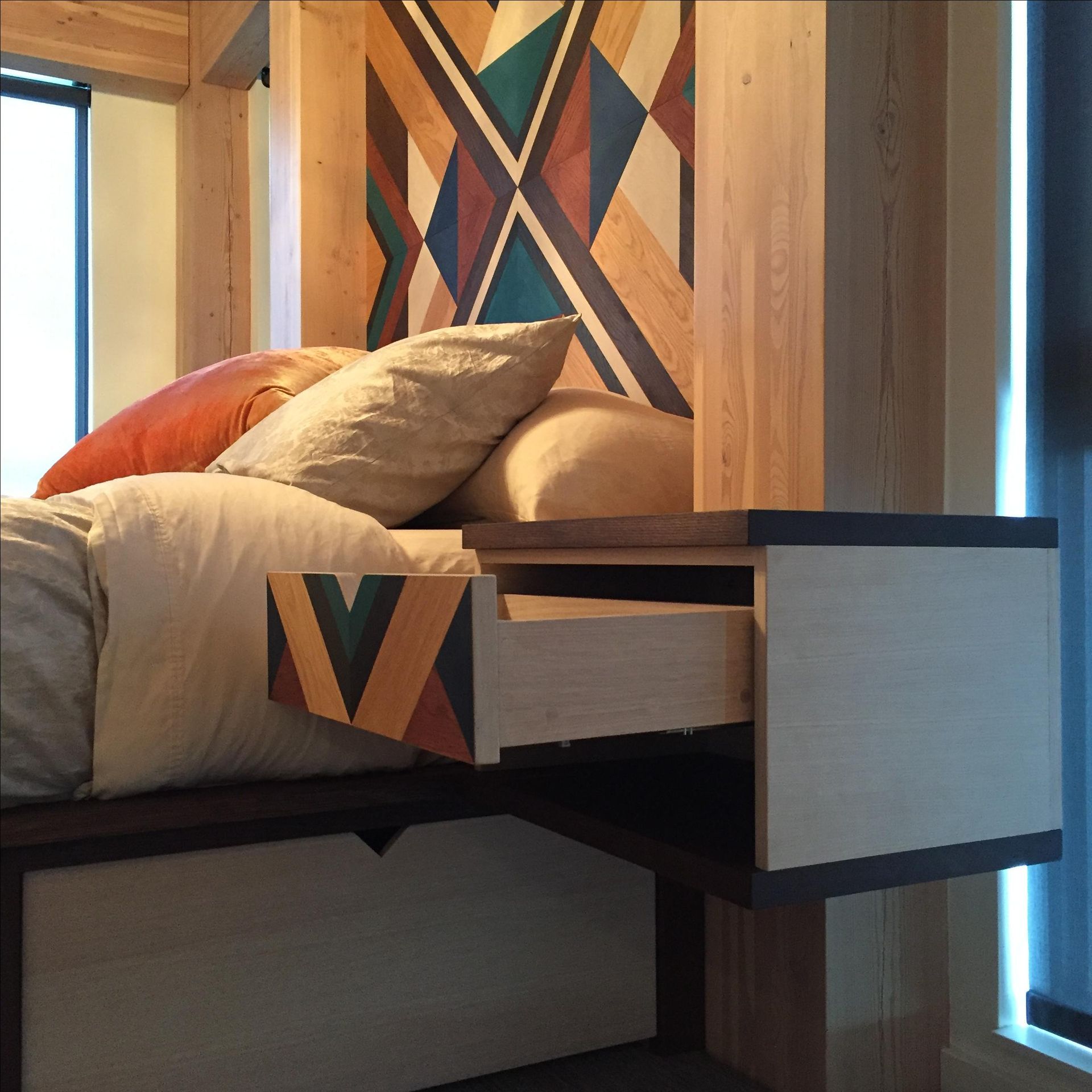 Platform Bed, Geometric Headboard And Nightstands 6 
