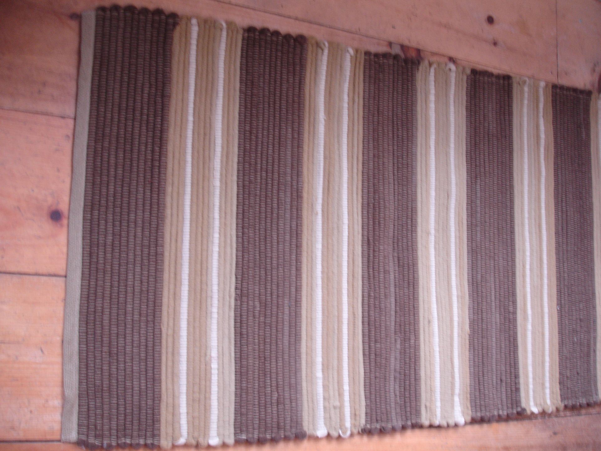 Earthy Brown Or Blue Brown Wool Rug 2 Ft X 4 Ft Hand-Woven 2 