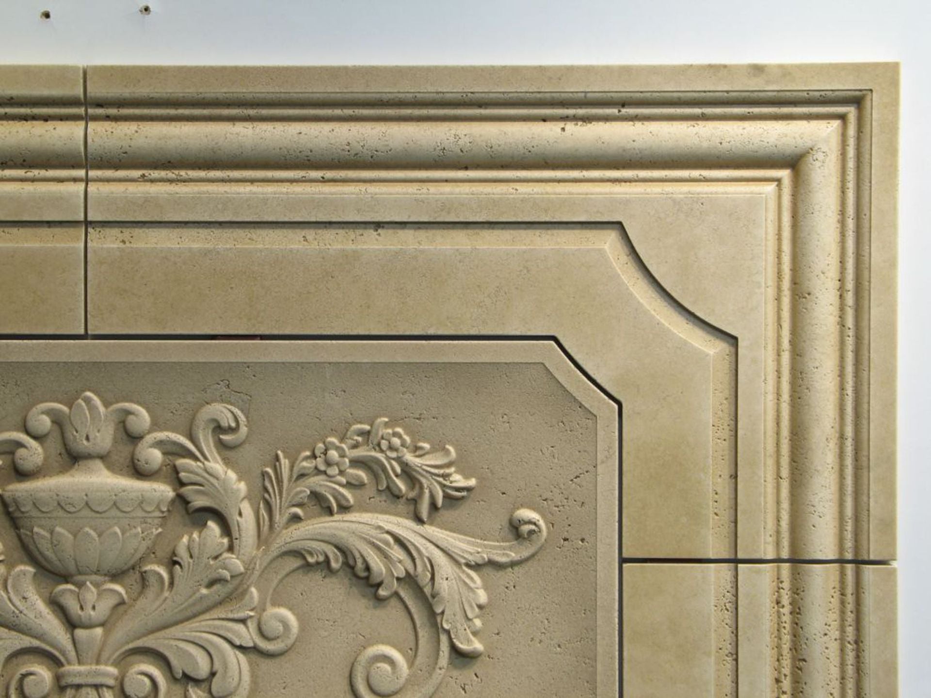 Carved 5 Piece Travertine Decorative Tile Backsplash Insert 6