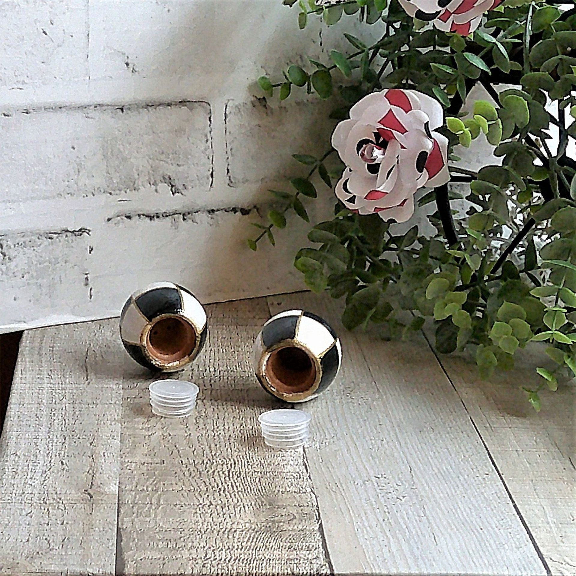 Elegant Checks Salt And Pepper Shakers Buffalo Check Kitchen Decor 3 