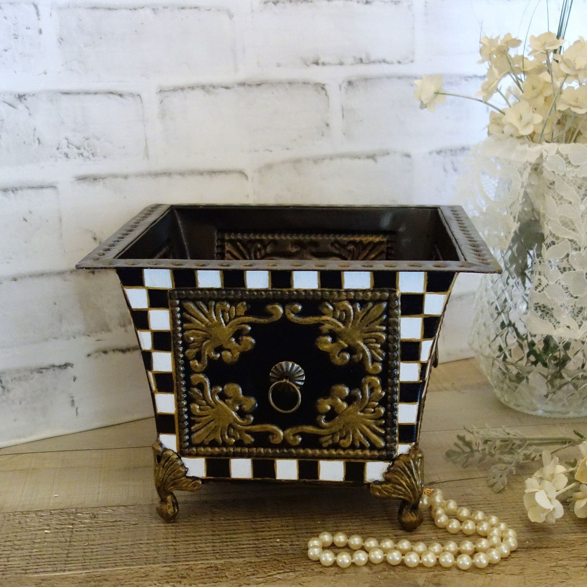 Courtly Towel Caddy Black And White Check Vanity Organizer Checked Towel Holder 2 