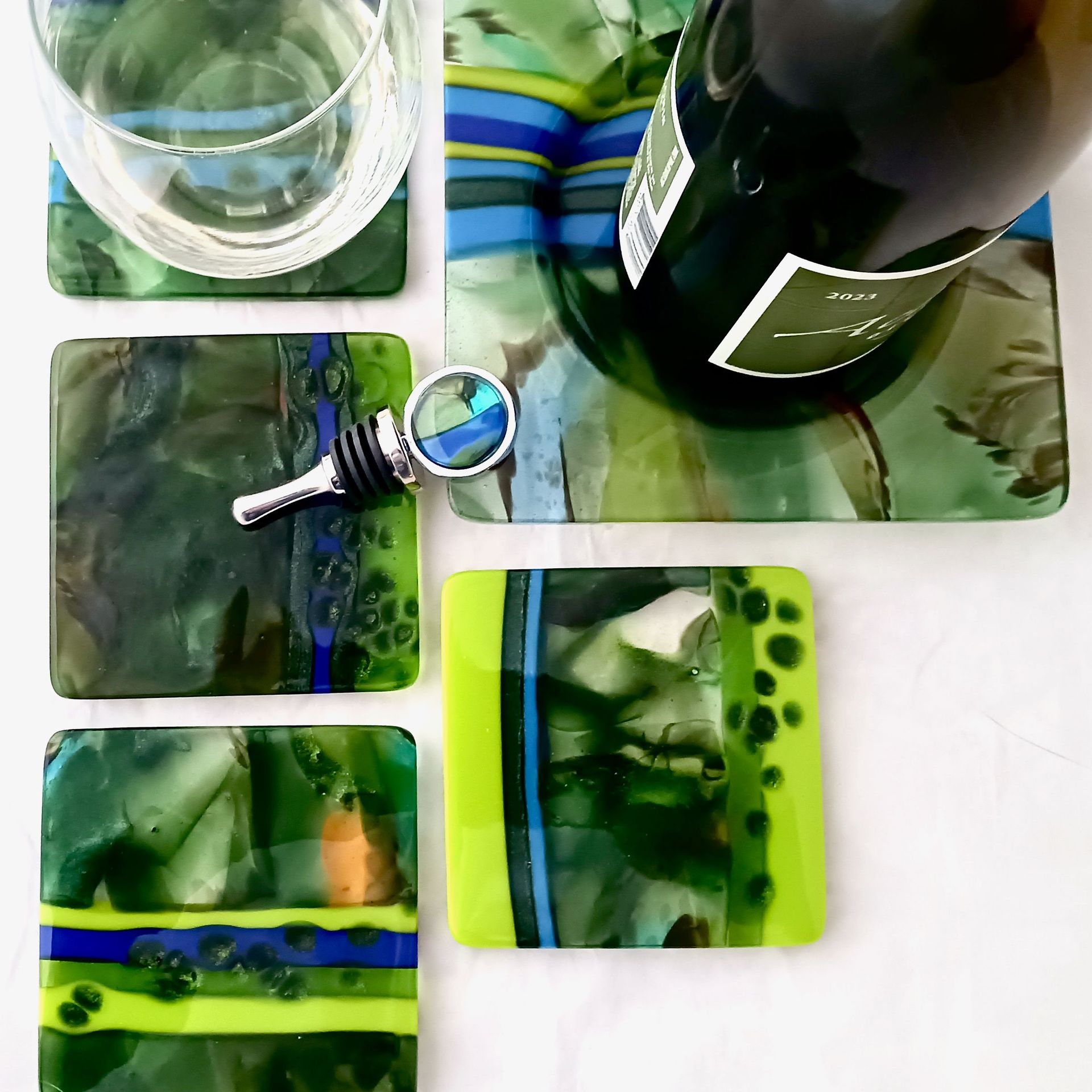 Nature-Inspired Fused Glass Bottle Stopper Featuring Handmade Glass - Meander 3