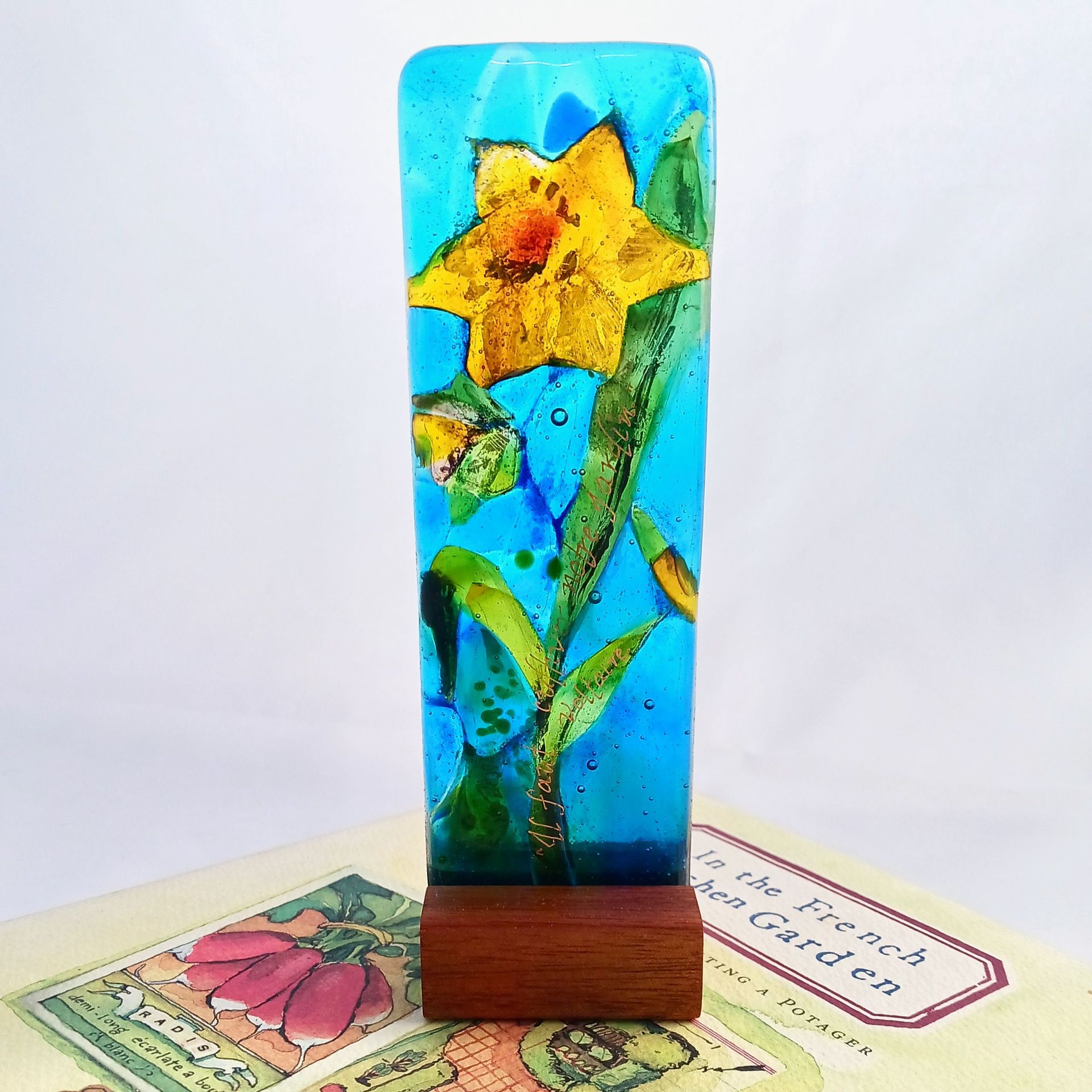 Botanical Fused Glass Petit Sculpture Featuring Handmade Glass -Sunrise Daffodil 4