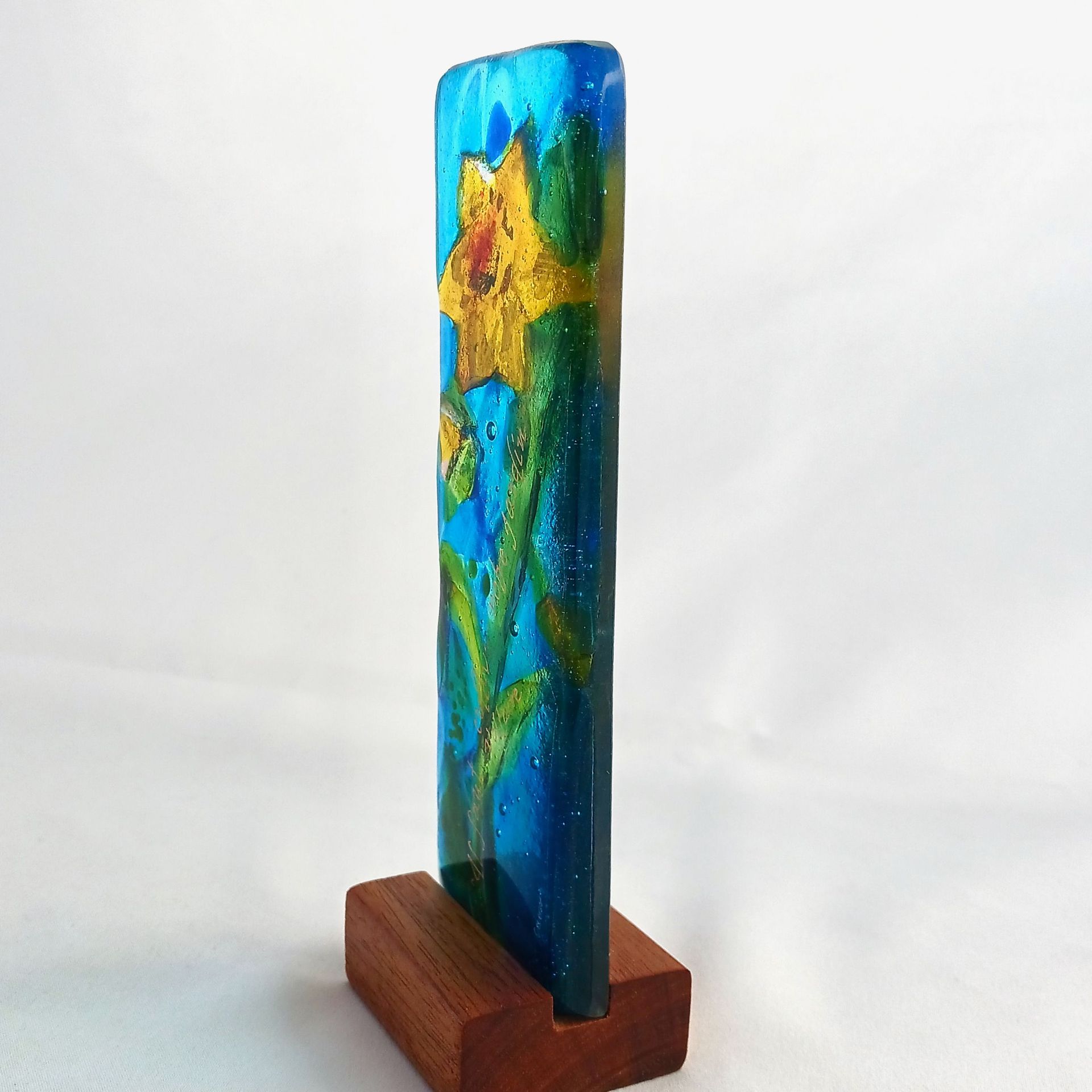 Botanical Fused Glass Petit Sculpture Featuring Handmade Glass -Sunrise Daffodil 3