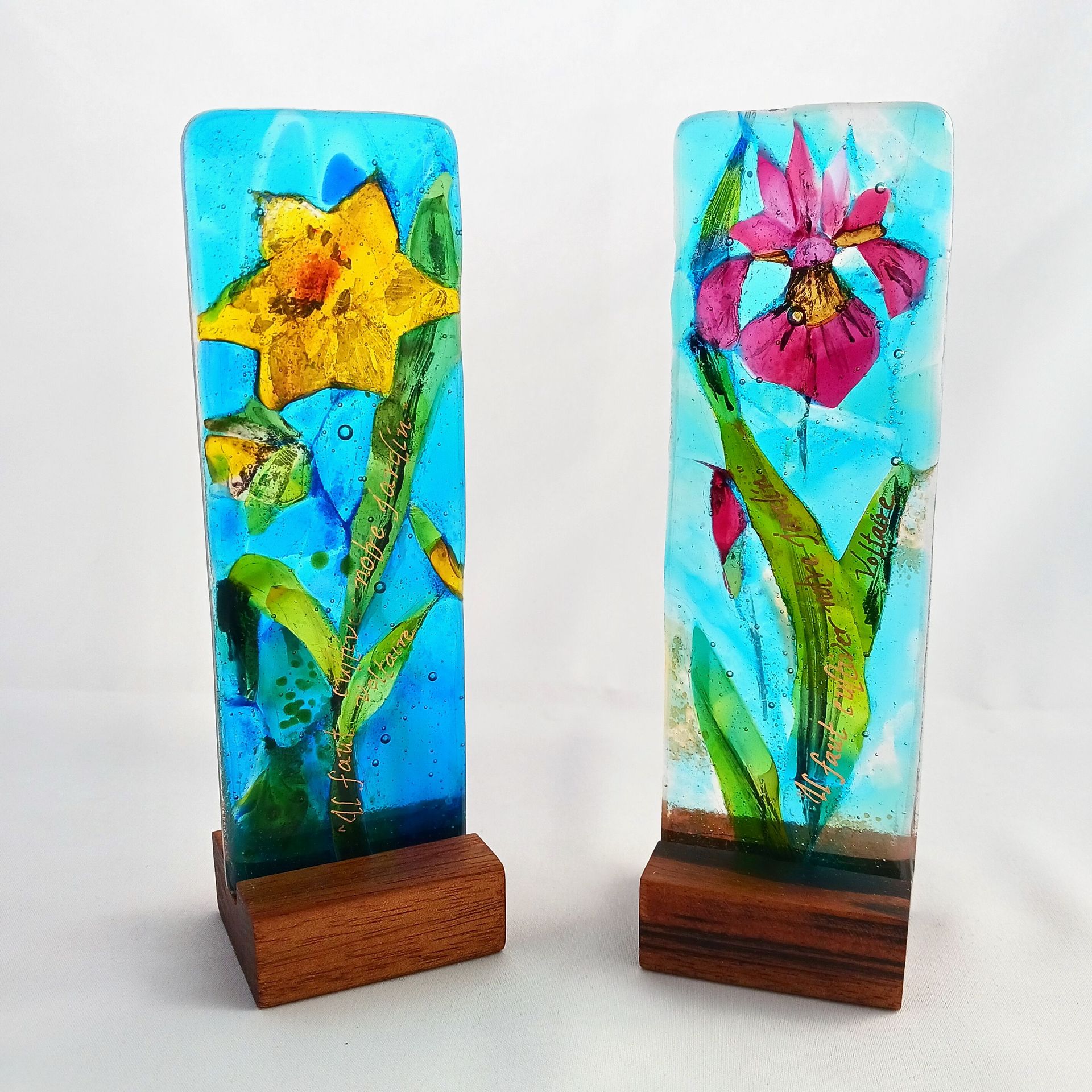 Botanical Fused Glass Petit Sculpture Featuring Handmade Glass -Sunrise Daffodil 5