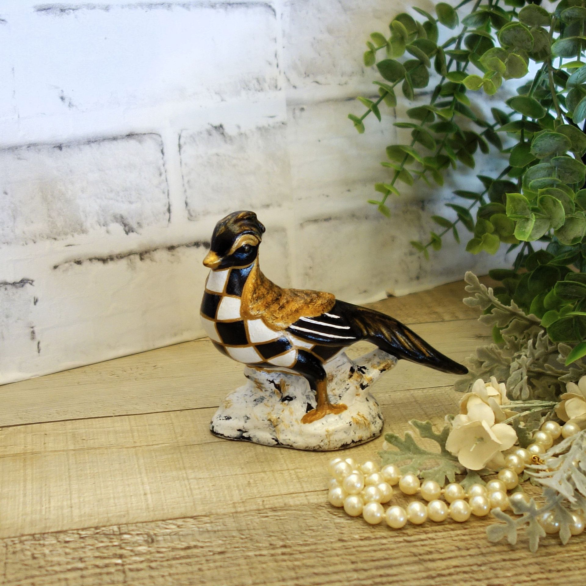 Courtly Bird Of Paradise Checked Songbird Decor Black And White Check Decor 2 