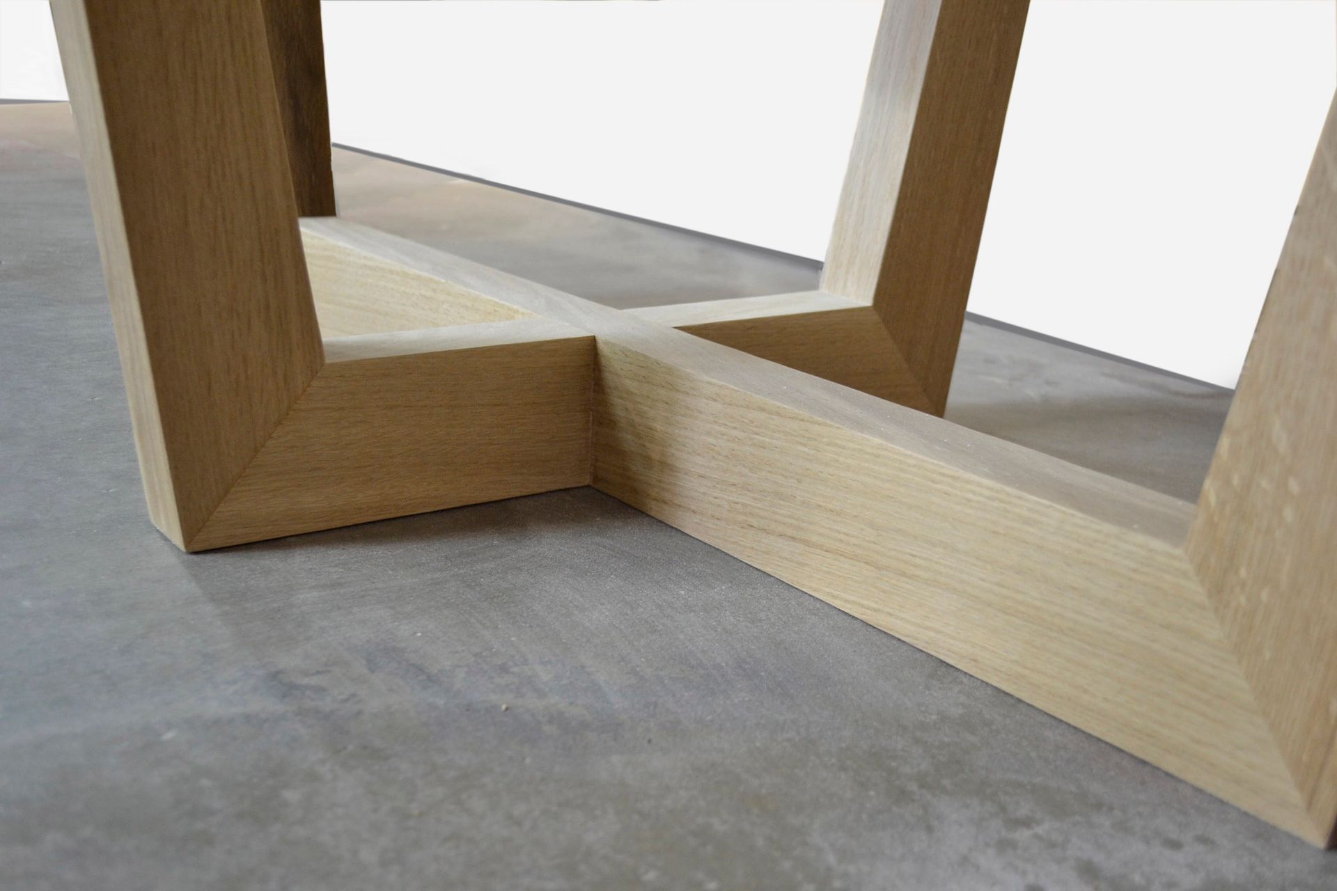 Modern Dinning Table 6