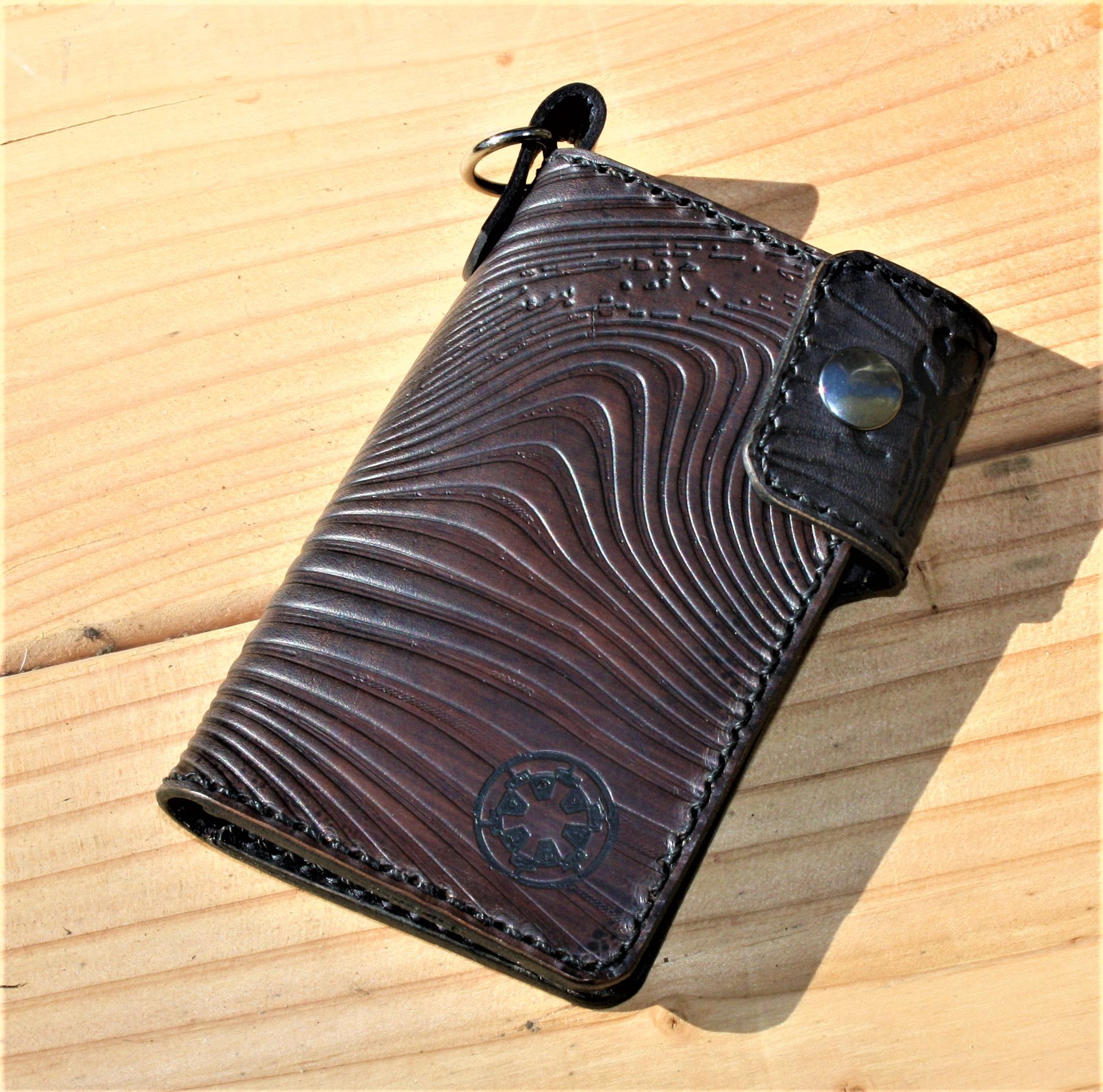Handmade Leather Biker Wallet Vegetable Tan The Mandalorian Beskar Steel Gray
