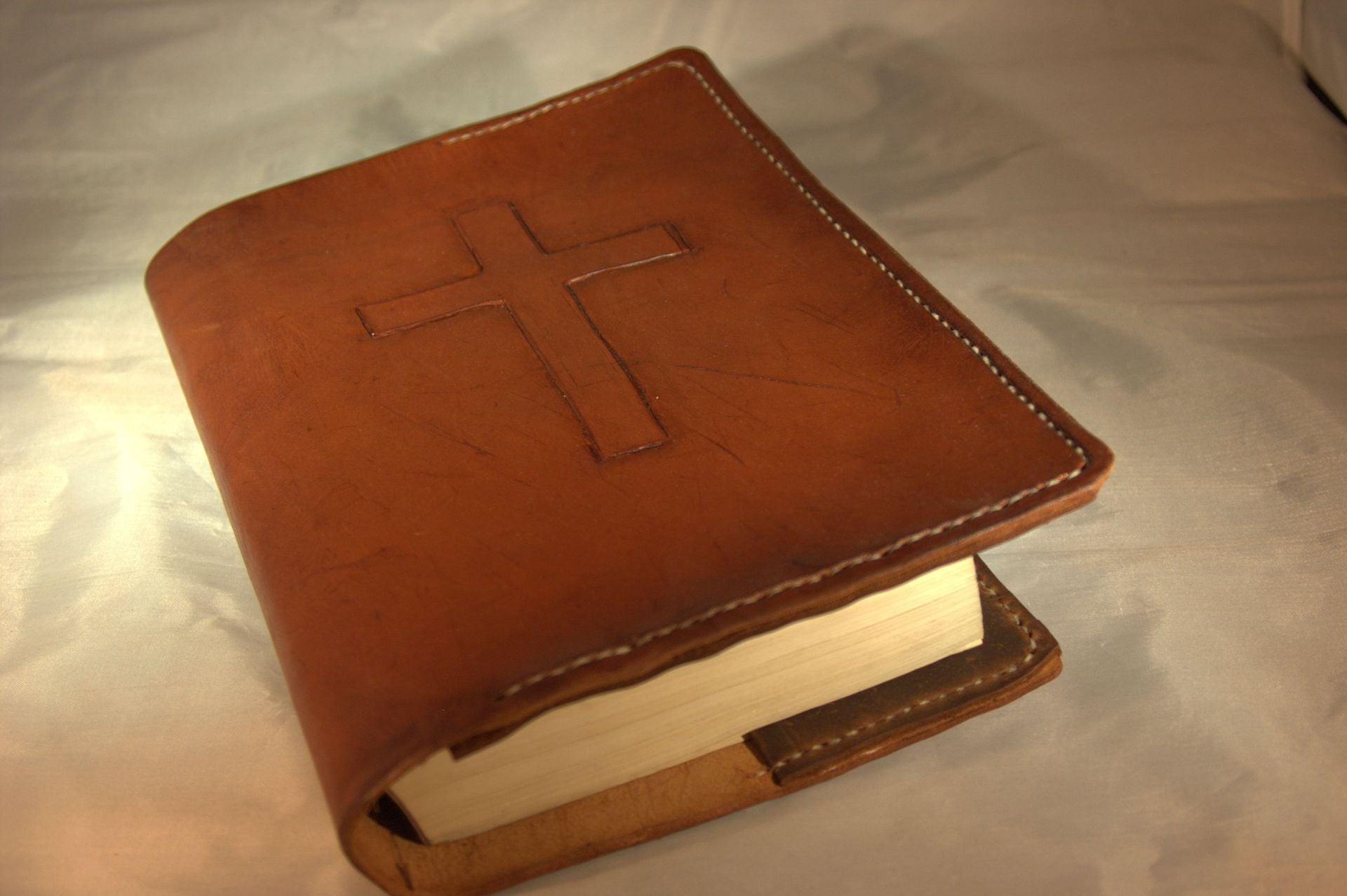 Old Rugged Cross Bible Cover